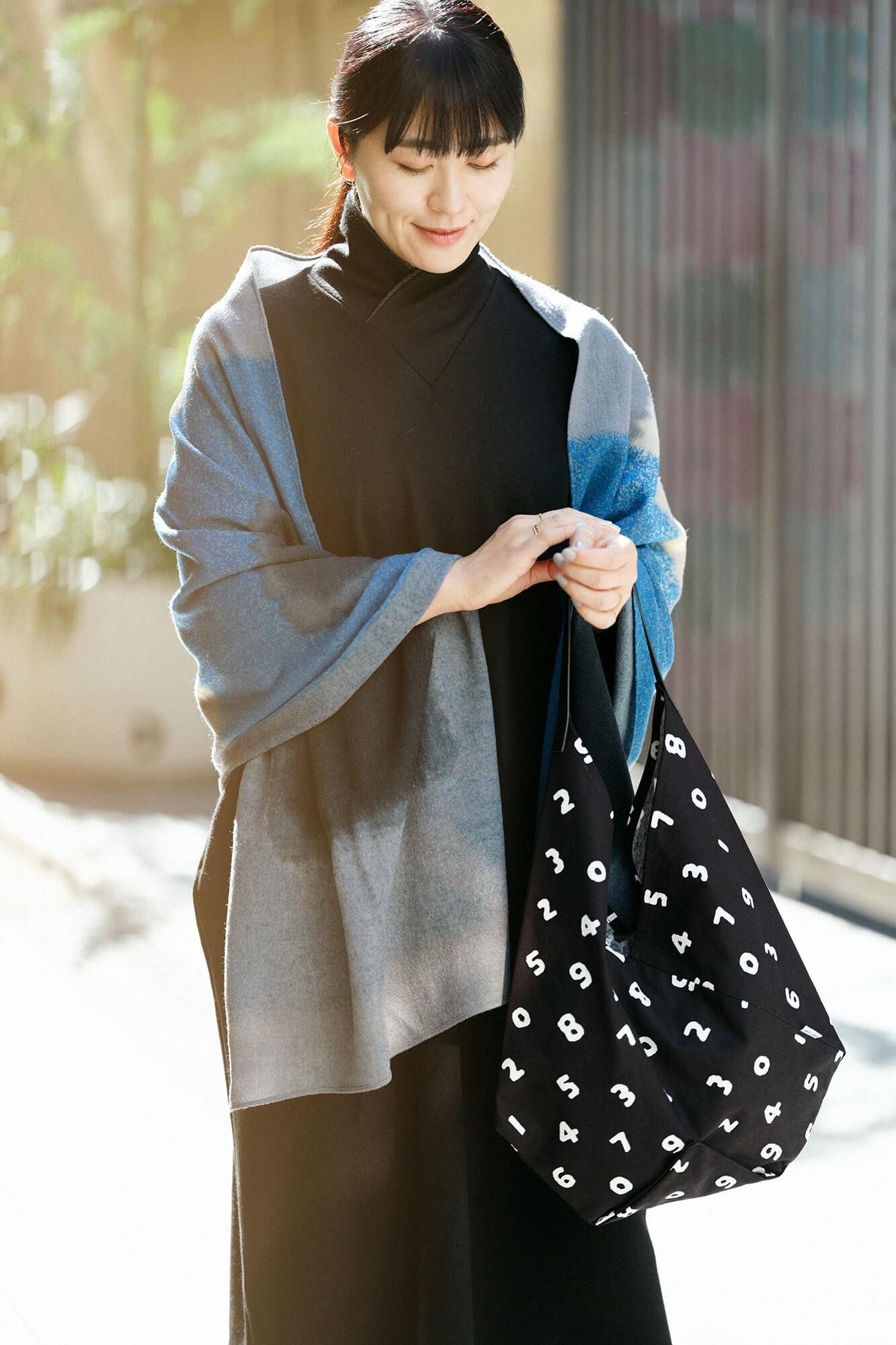 一切袋 穏(いっさいぶくろ おだやか)/SO-SU-U 濡羽色(ぬればいろ)×つくも