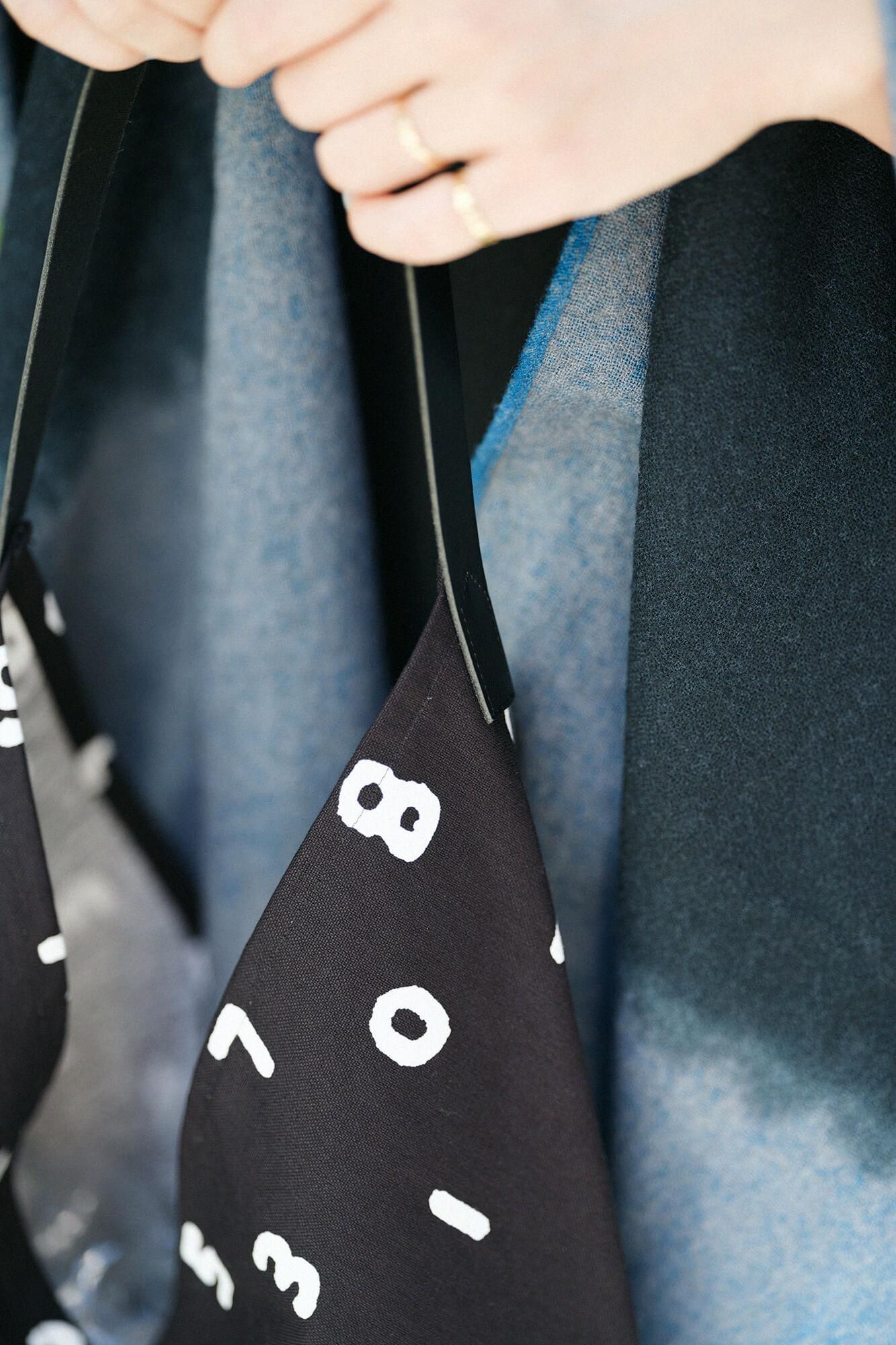 一切袋 穏(いっさいぶくろ おだやか)/SO-SU-U 濡羽色(ぬればいろ)×つくも