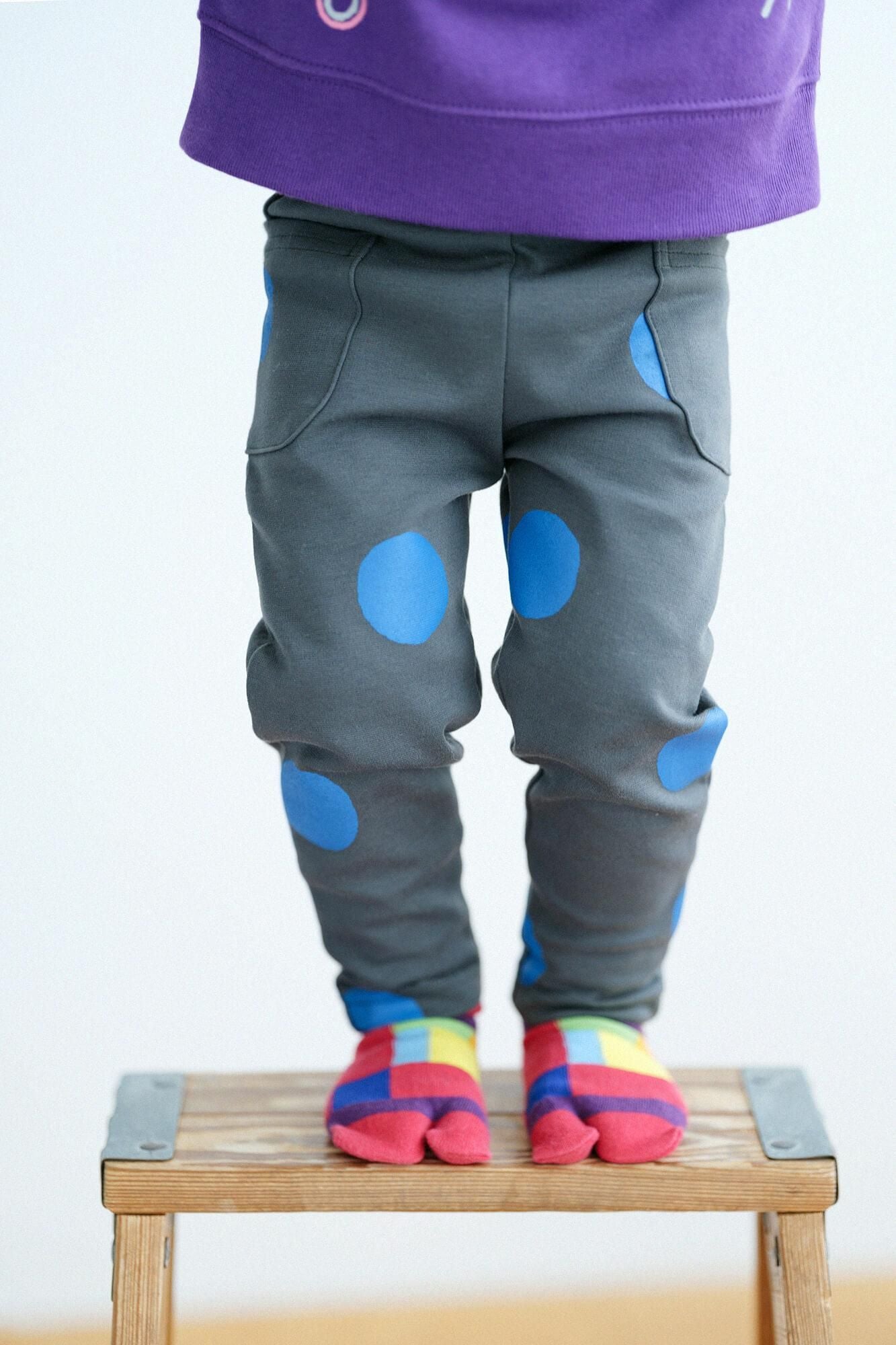 ●高密度棉針織 圖案細腿褲/圓點 間疏 深綠色