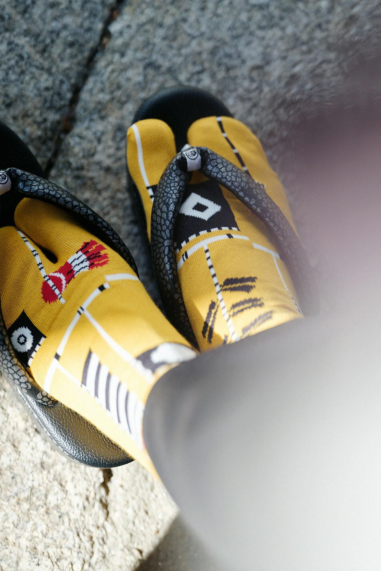 Tabi Socks (Mid-calf)/Shosho Seiki Zu / Designs of Banners and Standards of Various Generals【Men・Women】