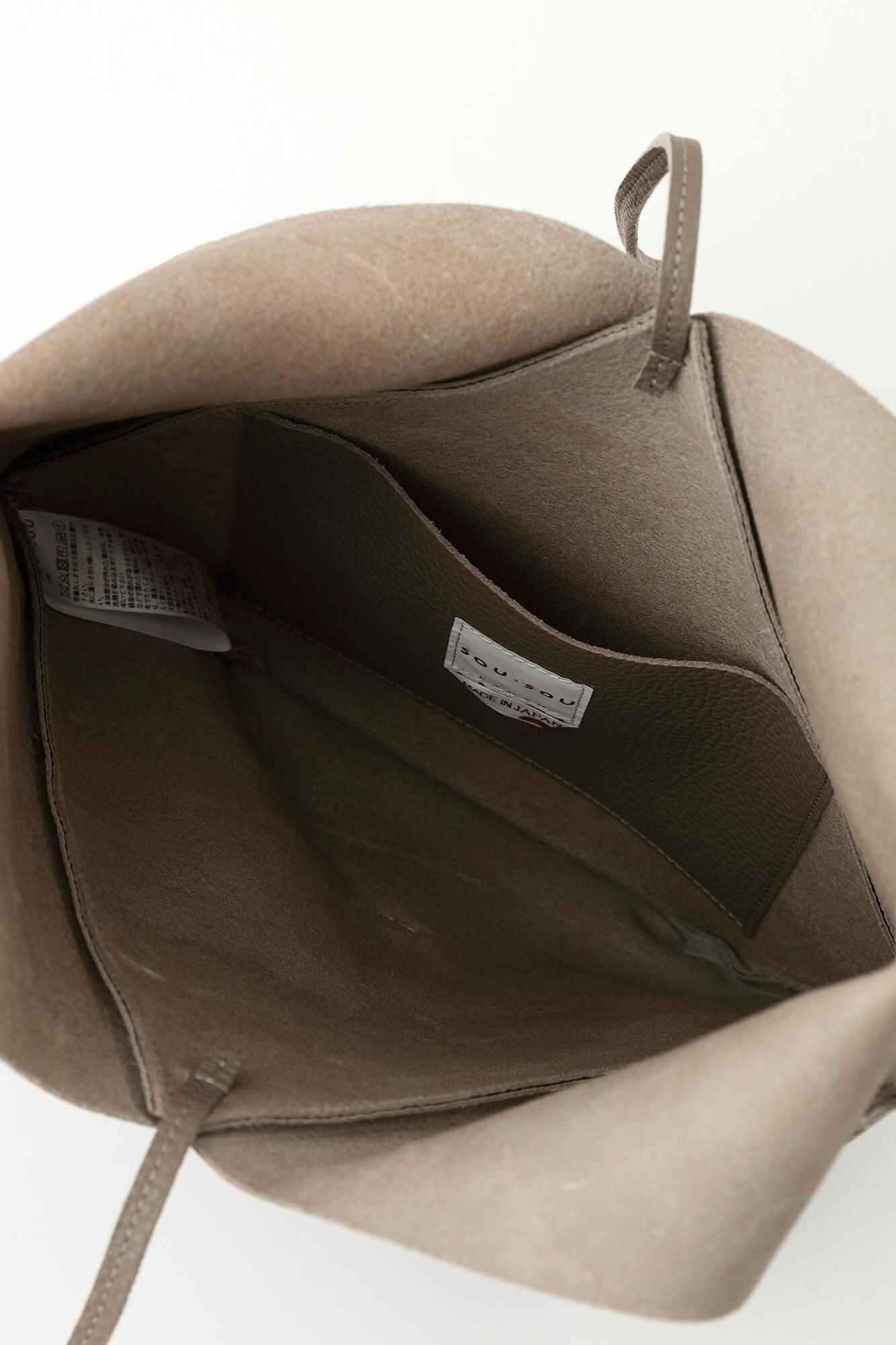 革穏(かわおだやか) 小(しょう) しぼ/茶鼠(ちゃねず)