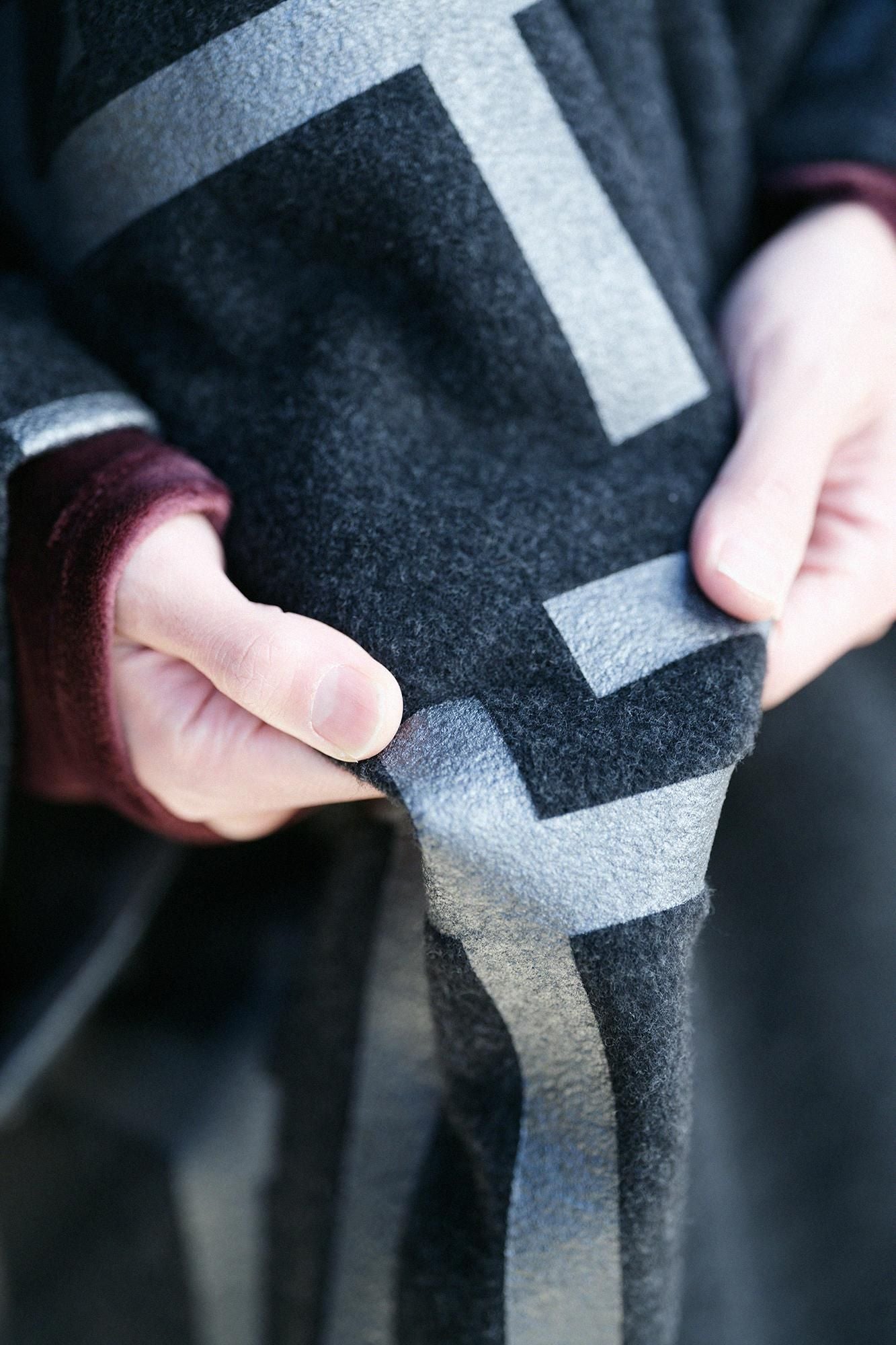 紡毛 頭巾外套 附裡襯/柵欄 濃墨色