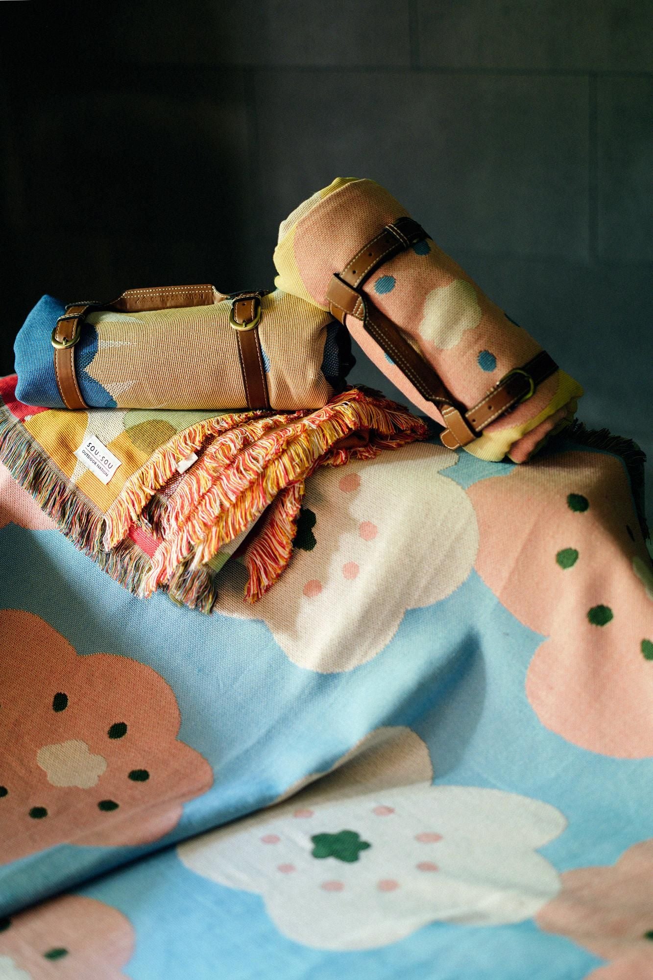 SOU・SOU × eslite bookstore Picnic Blanket / Oraka Tropical