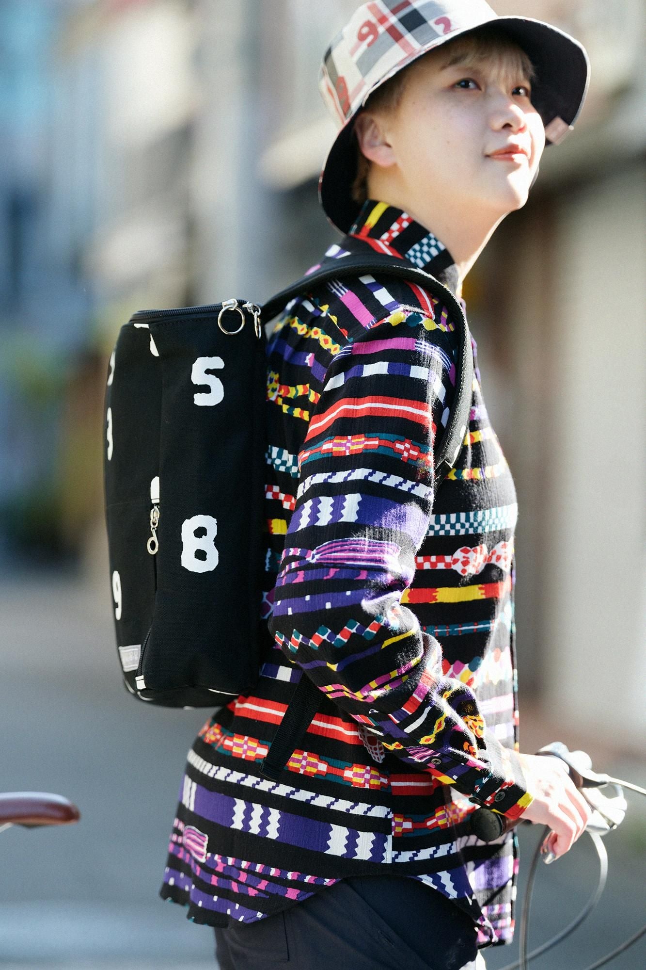 BOXバックパック 小/SO-SU-U 濡羽色(ぬればいろ)×つくも