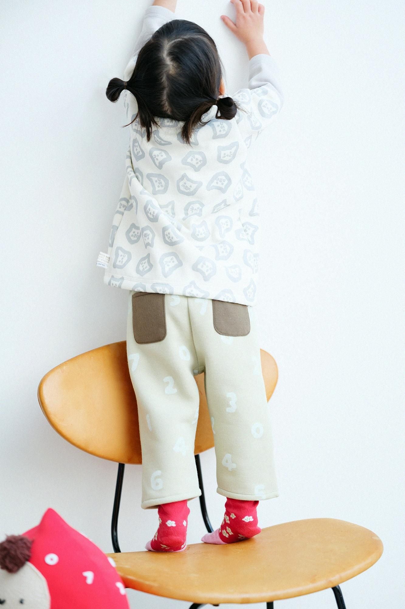 Cardboard Knit Monpe Pants for Kids / SO-SU-U Yellowish Green