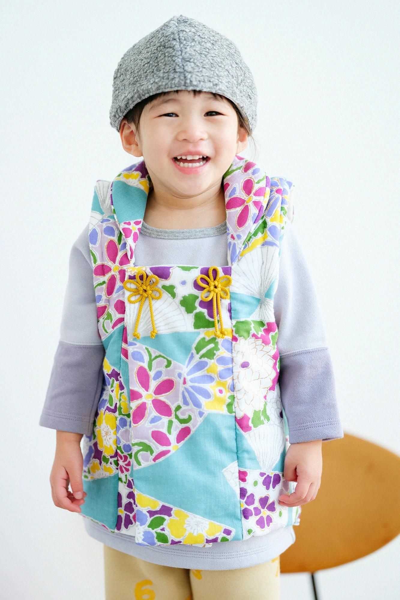 ●伊勢木棉 方領背心 背御守/扇子