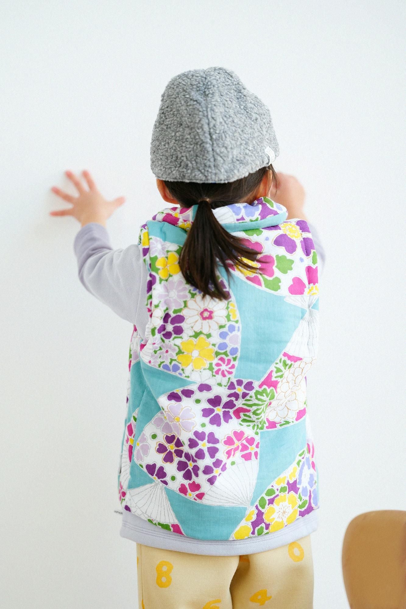 ●伊勢木棉 方領背心 背御守/扇子