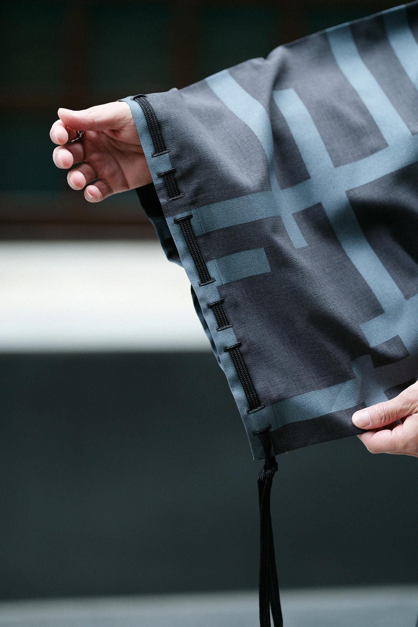 RIRANCHA(R) EVERETT(R) Rectangular Sleeve Coat Mid-length Single Layer / Fence Ink Black