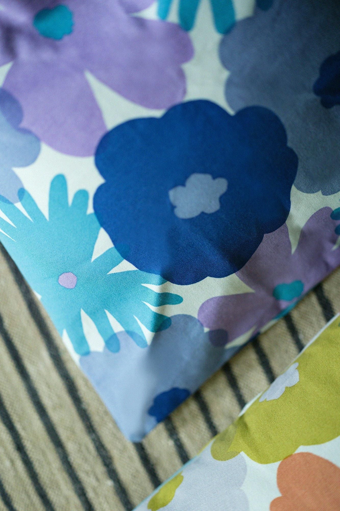 クッション座椅子/おおらかとりどり 中 水紫(すいし)【※お届けに約3週間】