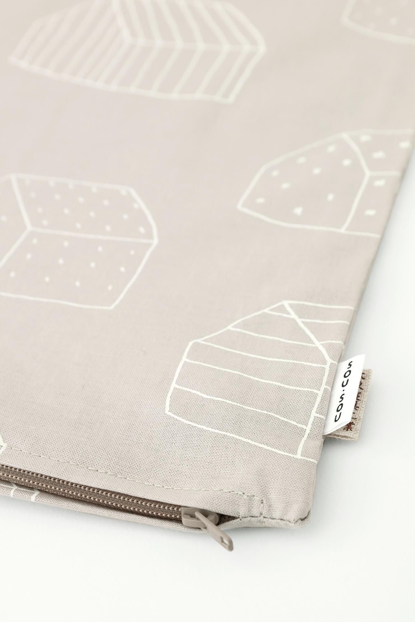 平織り20番手 クッション(座布団)カバー/家(いえ) 集落(しゅうらく)【※お届けに約3週間】