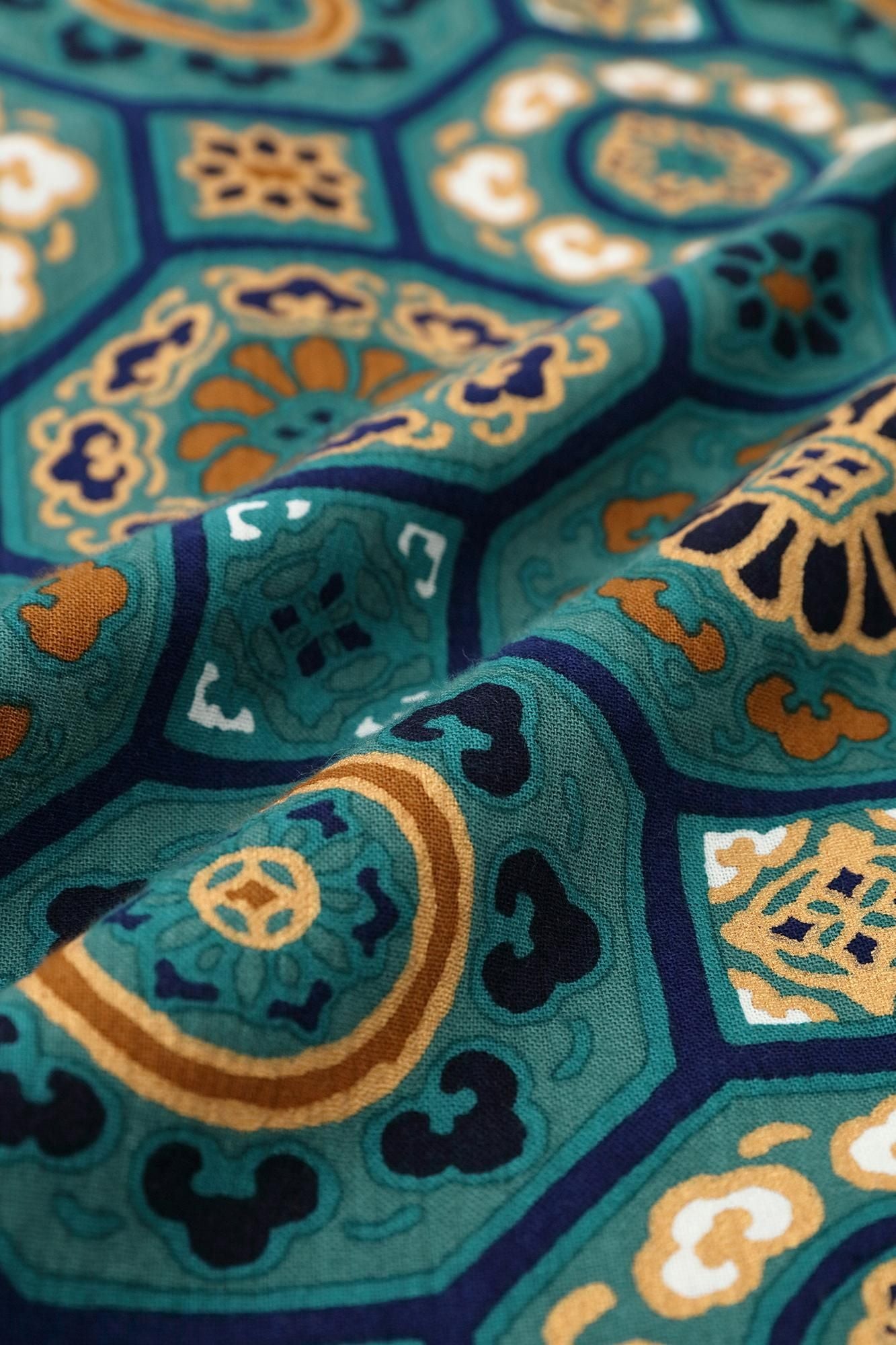 Chizimi Cotton 20/20 Kimono Sleeve Blouse / Gorgeous Green Jade Color