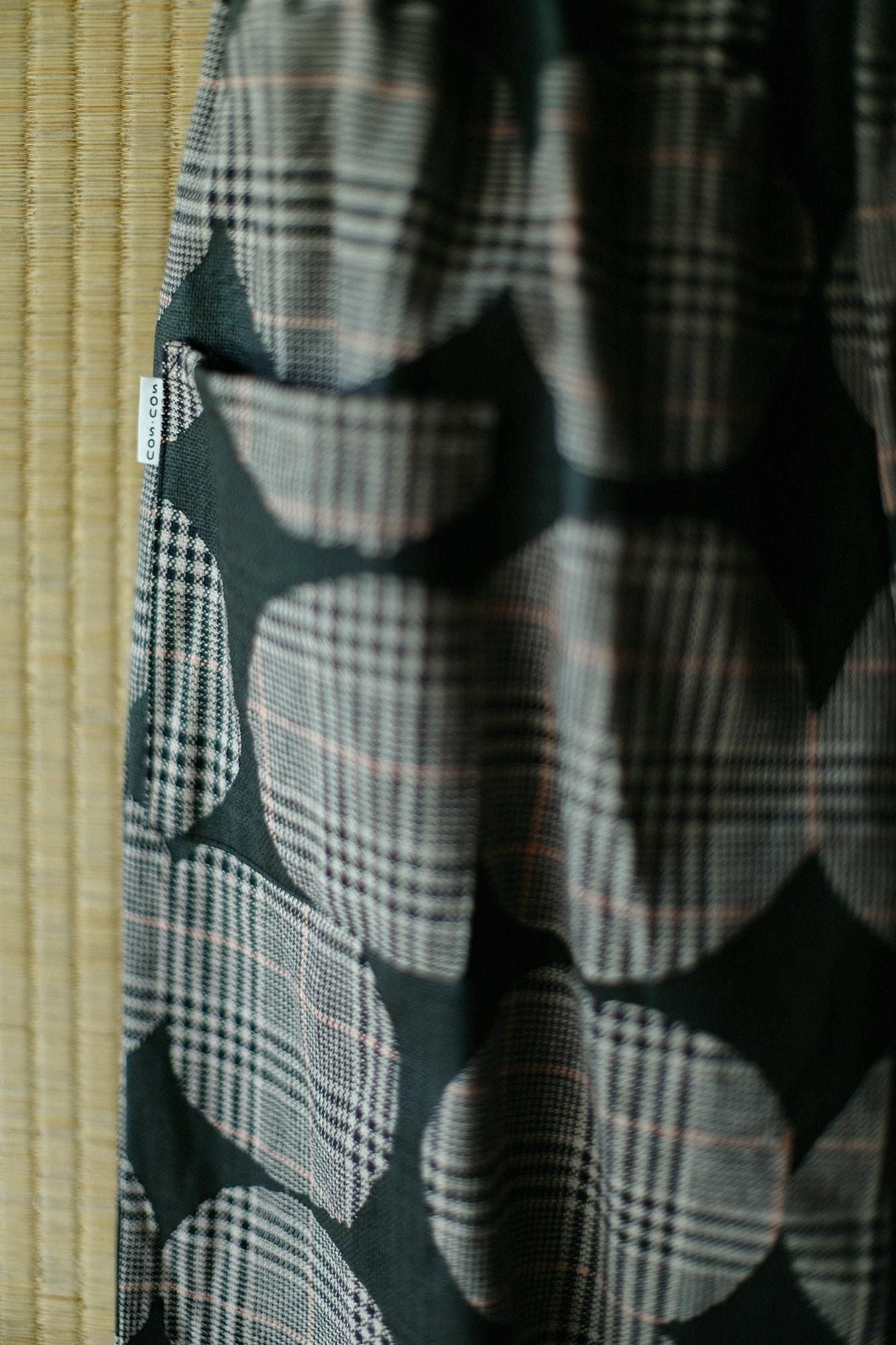 大麻猎犬编织(Chidori koshiori)褶皱(折叠)monpe/ohakaki