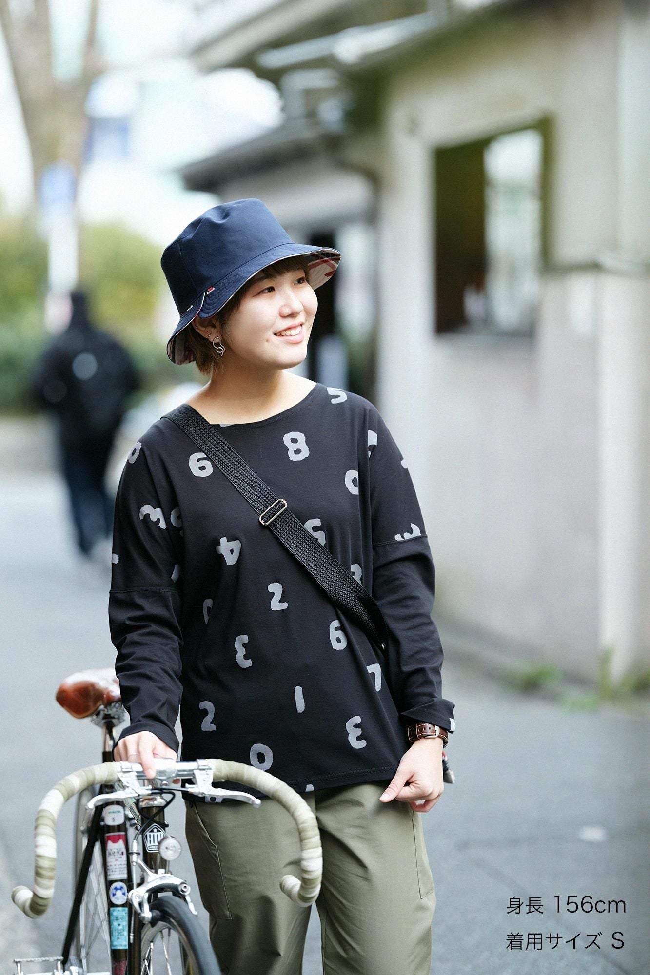 雙面編模切長袖T-shirt / SO-SU-U十數 上下(上下)黑色