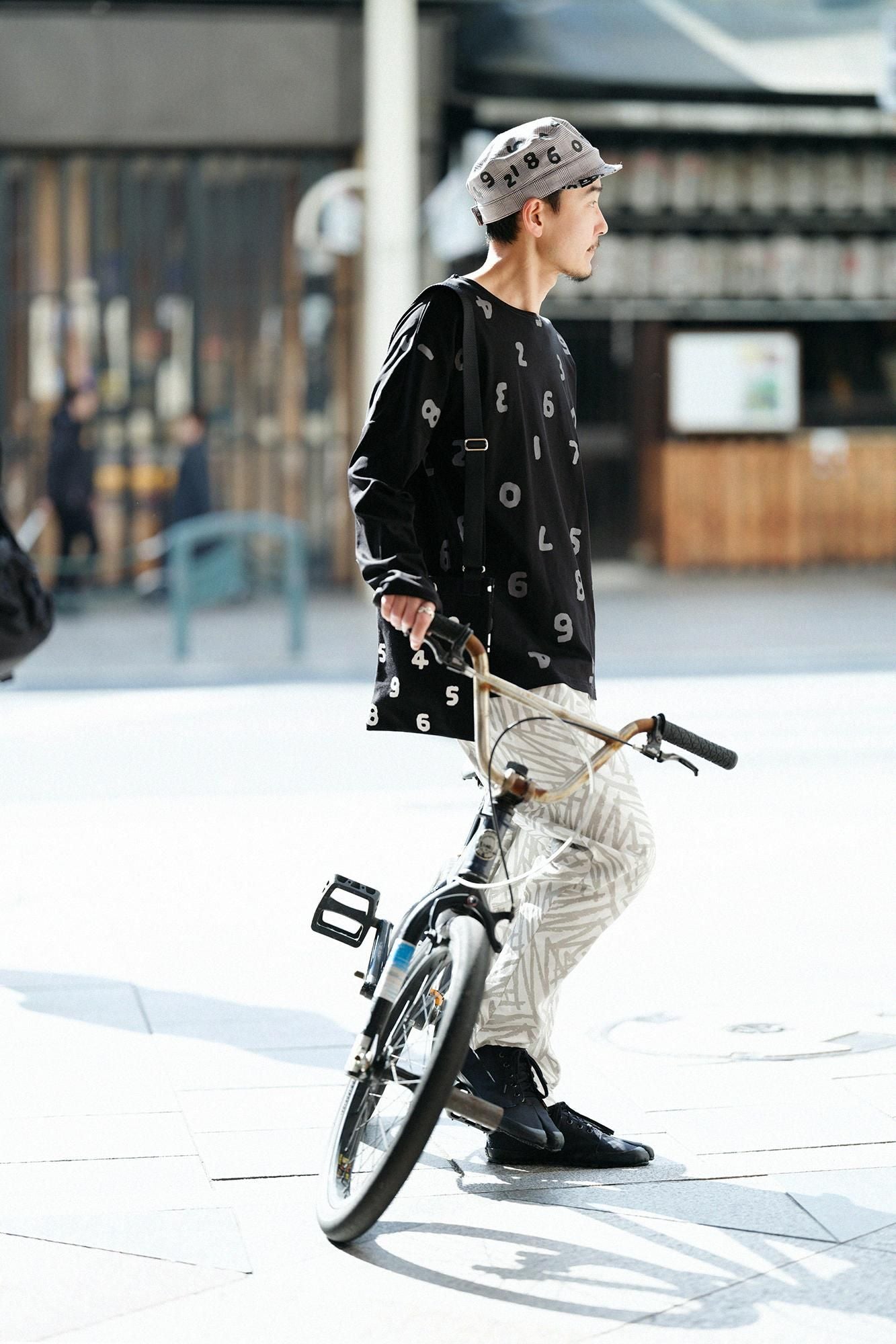 雙面編模切長袖T-shirt / SO-SU-U十數 上下(上下)黑色