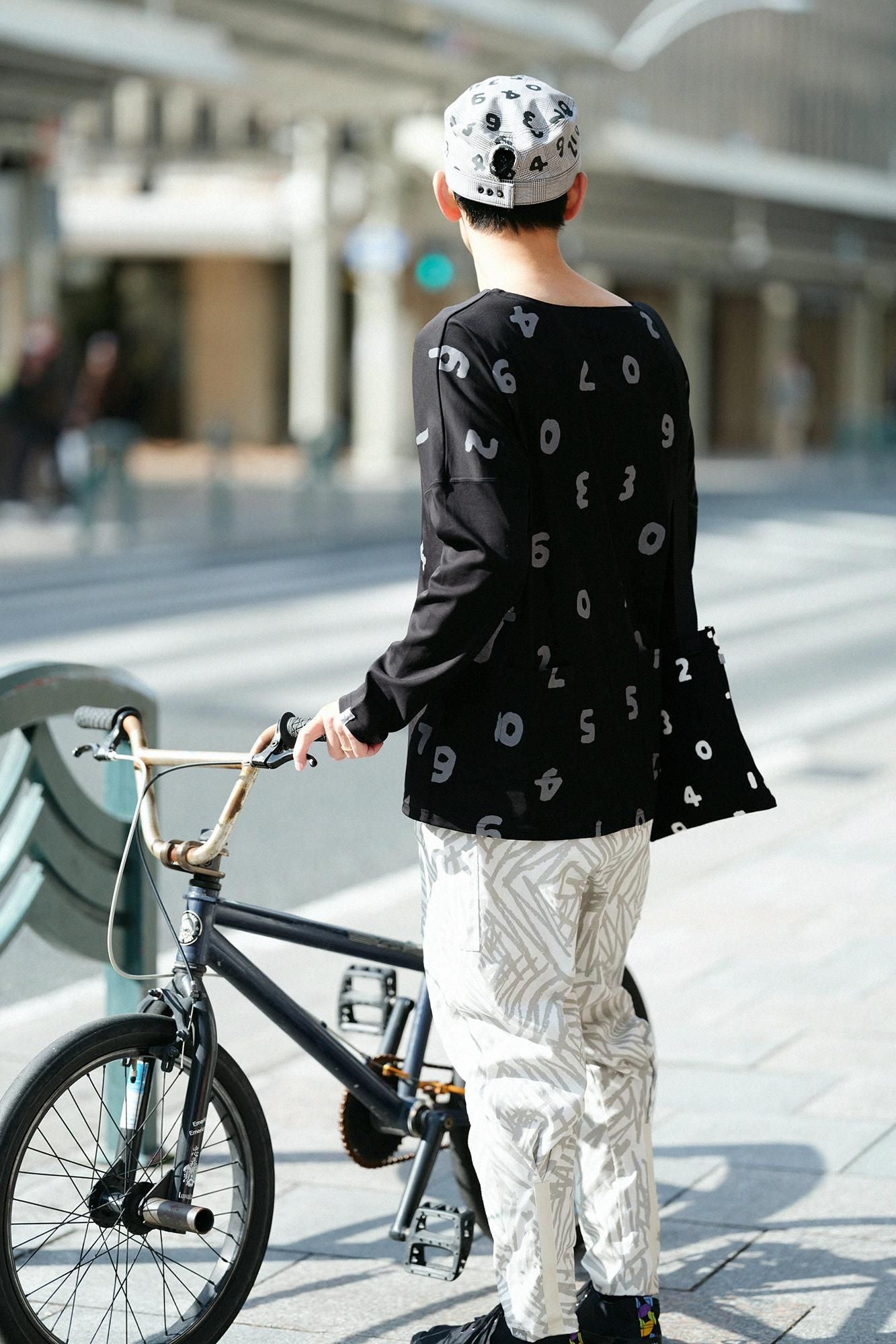 雙面編模切長袖T-shirt / SO-SU-U十數 上下(上下)黑色