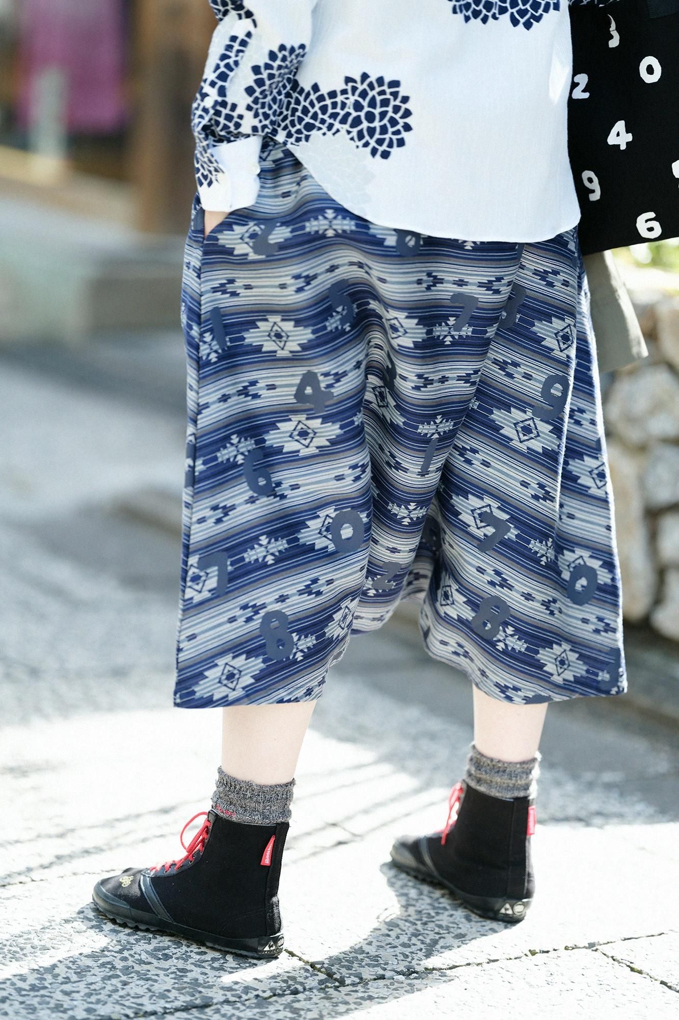 納瓦荷緹花大文字山 飛鼠褲/SO-SU-U十數 寶藍色