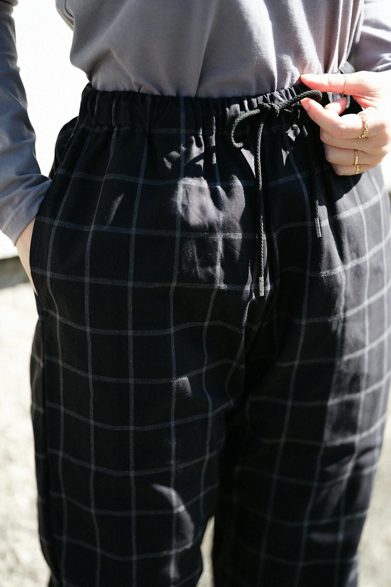 【online한정】덤프루프 이지 테이퍼드 팬츠/Nuryu 격자 (포장)