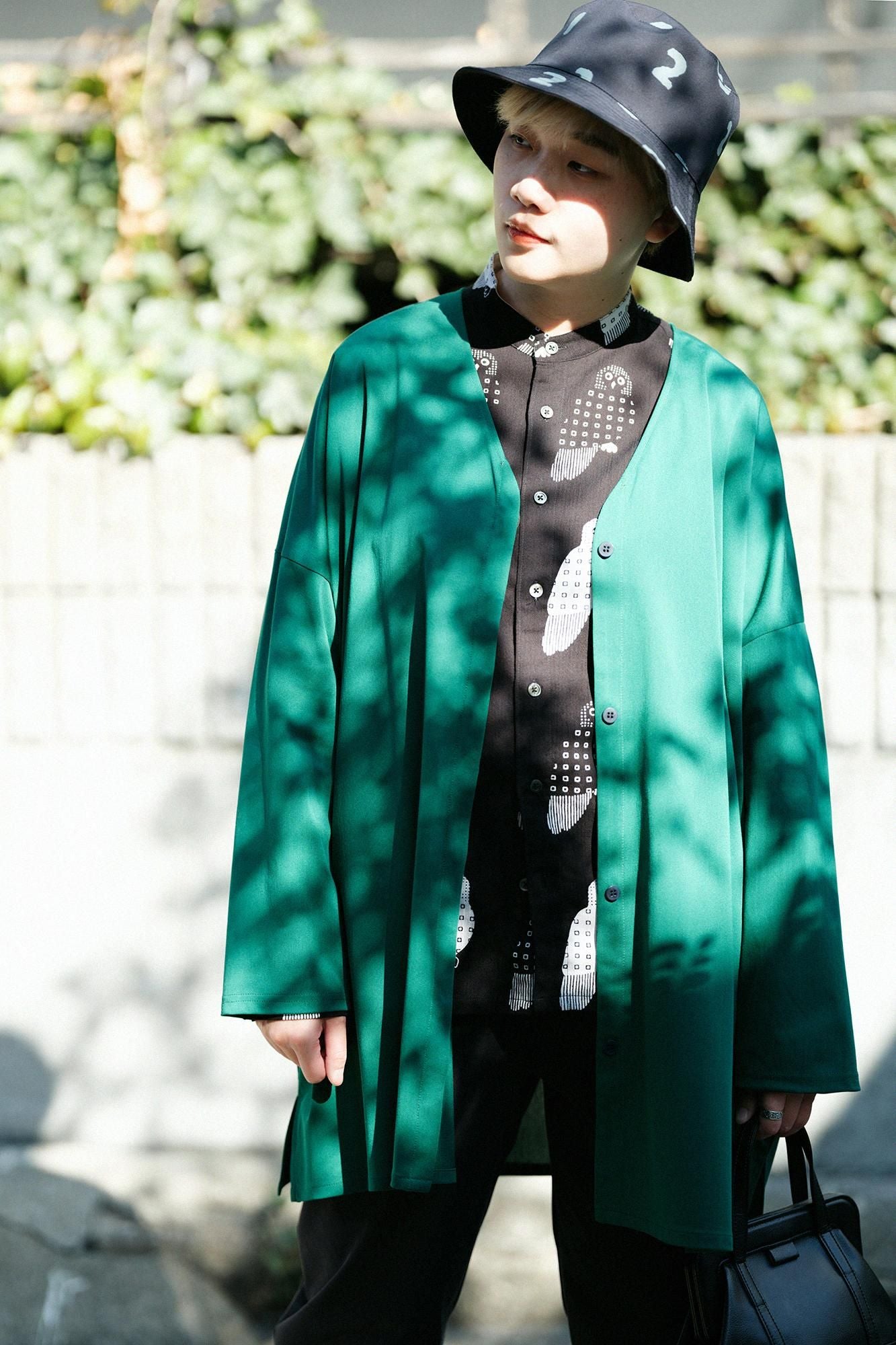 코튼 트리아세테이트 V넥 빛튜닉가디건/Tokiwa Midori (Tokiwa Midori)