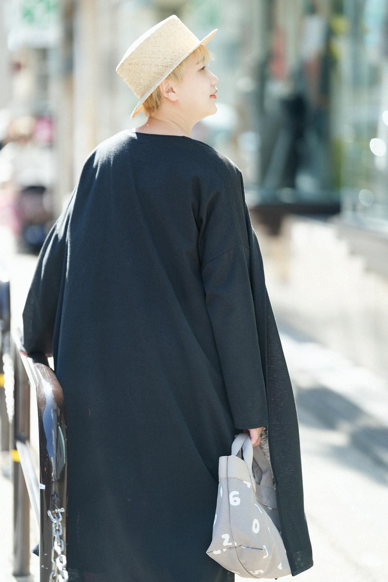 綿麻混 リランチェ(R) Vネック ライトコート/濡羽色(ぬればいろ)