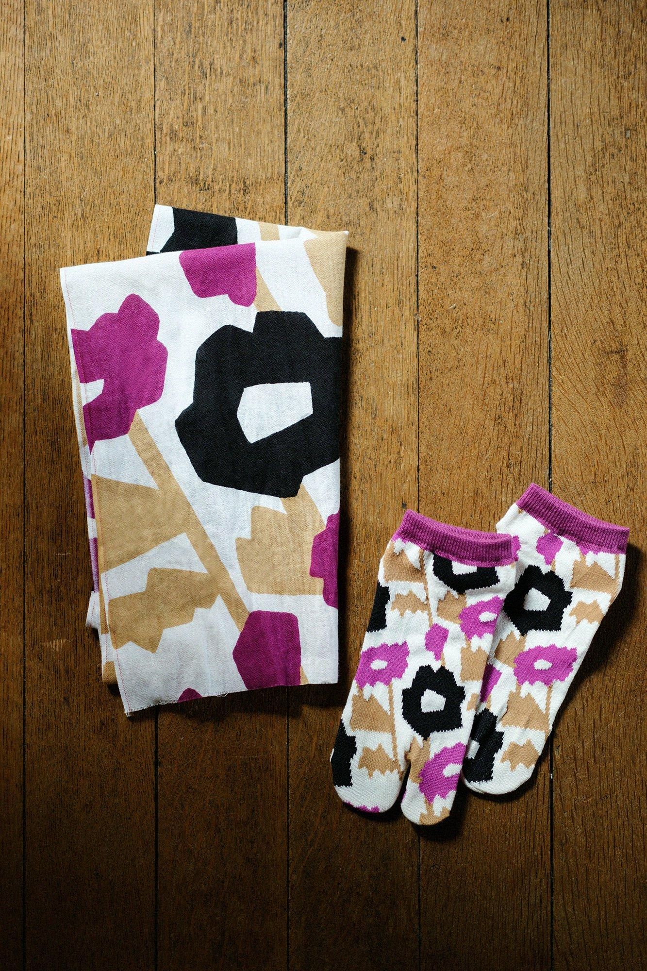 Ise cotton textile tenugui / sourire (emi)