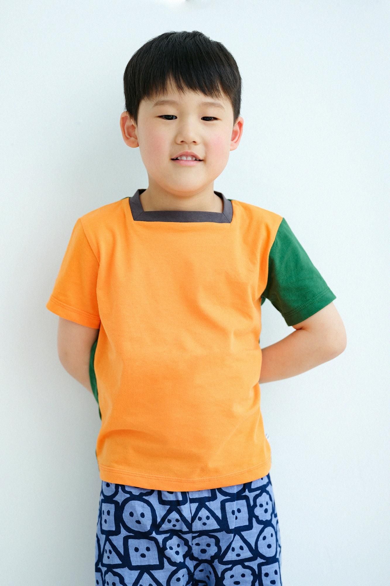 ● Square Neck T-shirt Bi-color / Orange × Deep Green