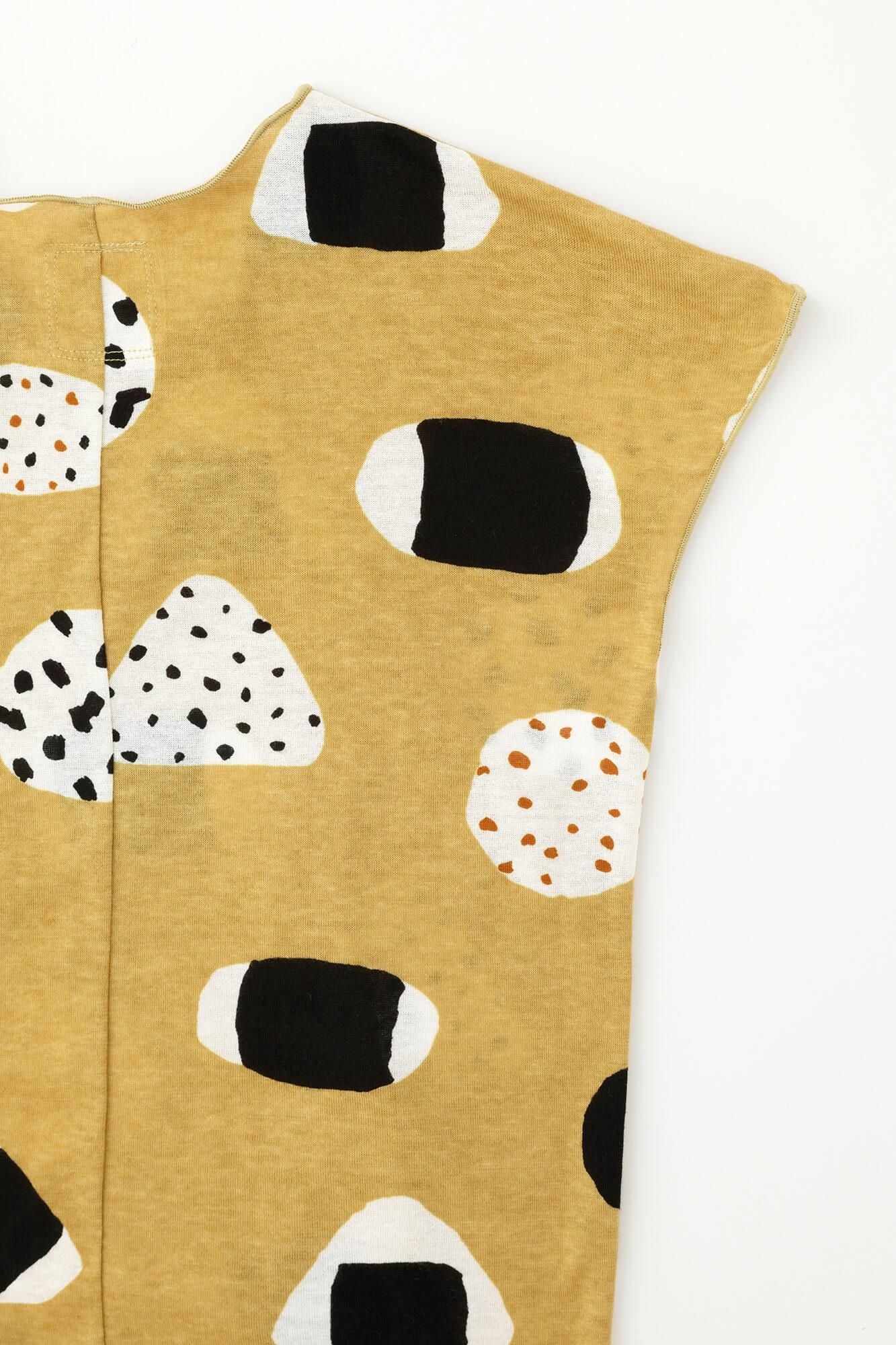 ●Ärmelloser Jiban/Reisball