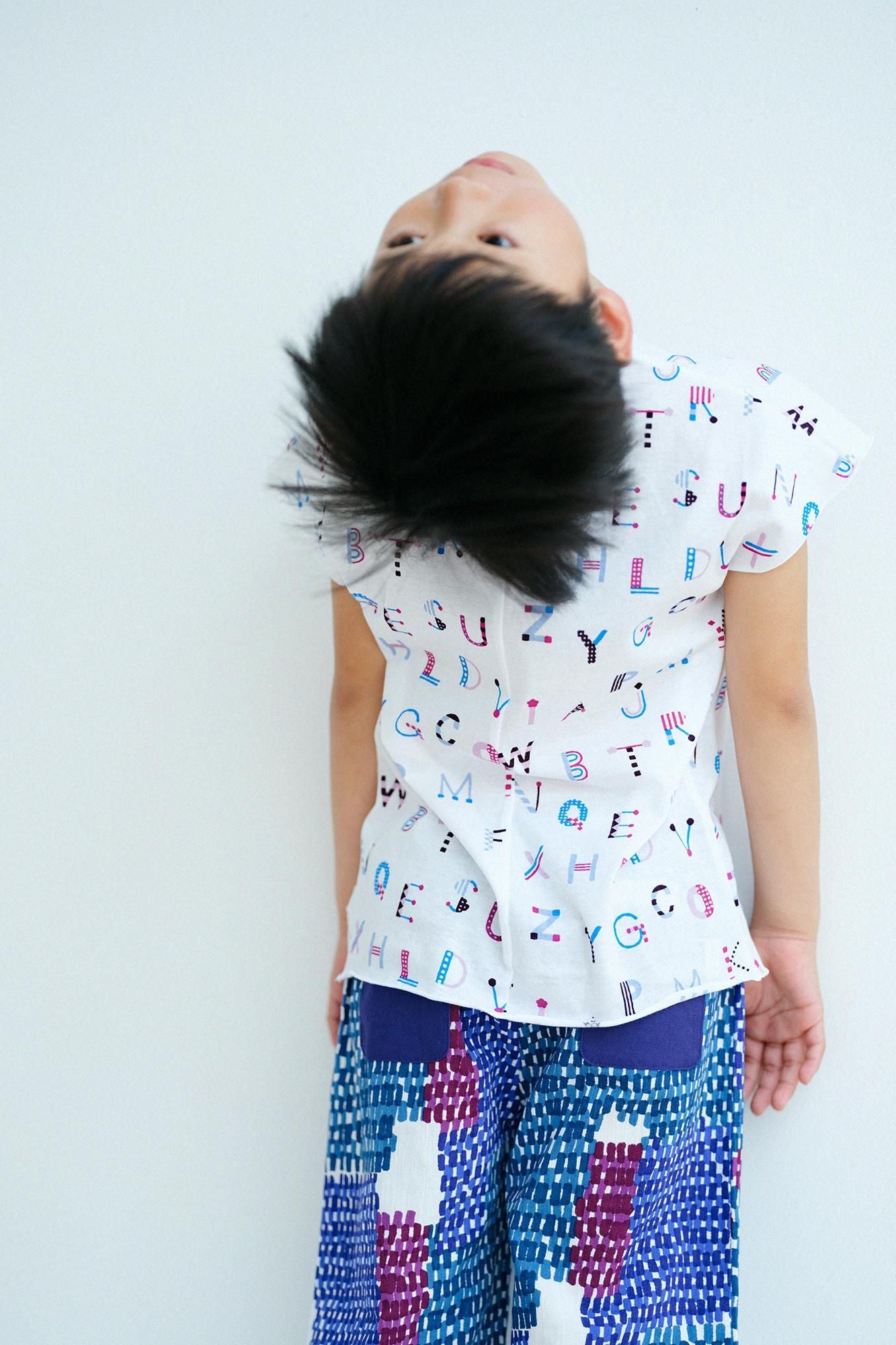 【net限定30%OFF】●そでなしじばん/ようもじ はれ