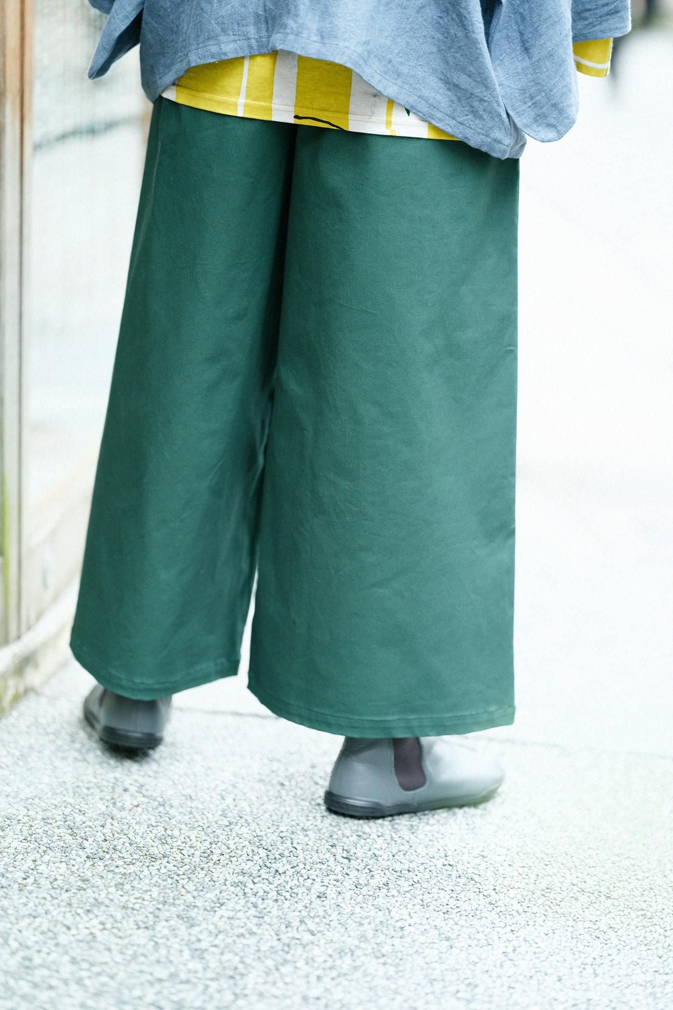 伸斜紋織 闊腿褲/深綠色