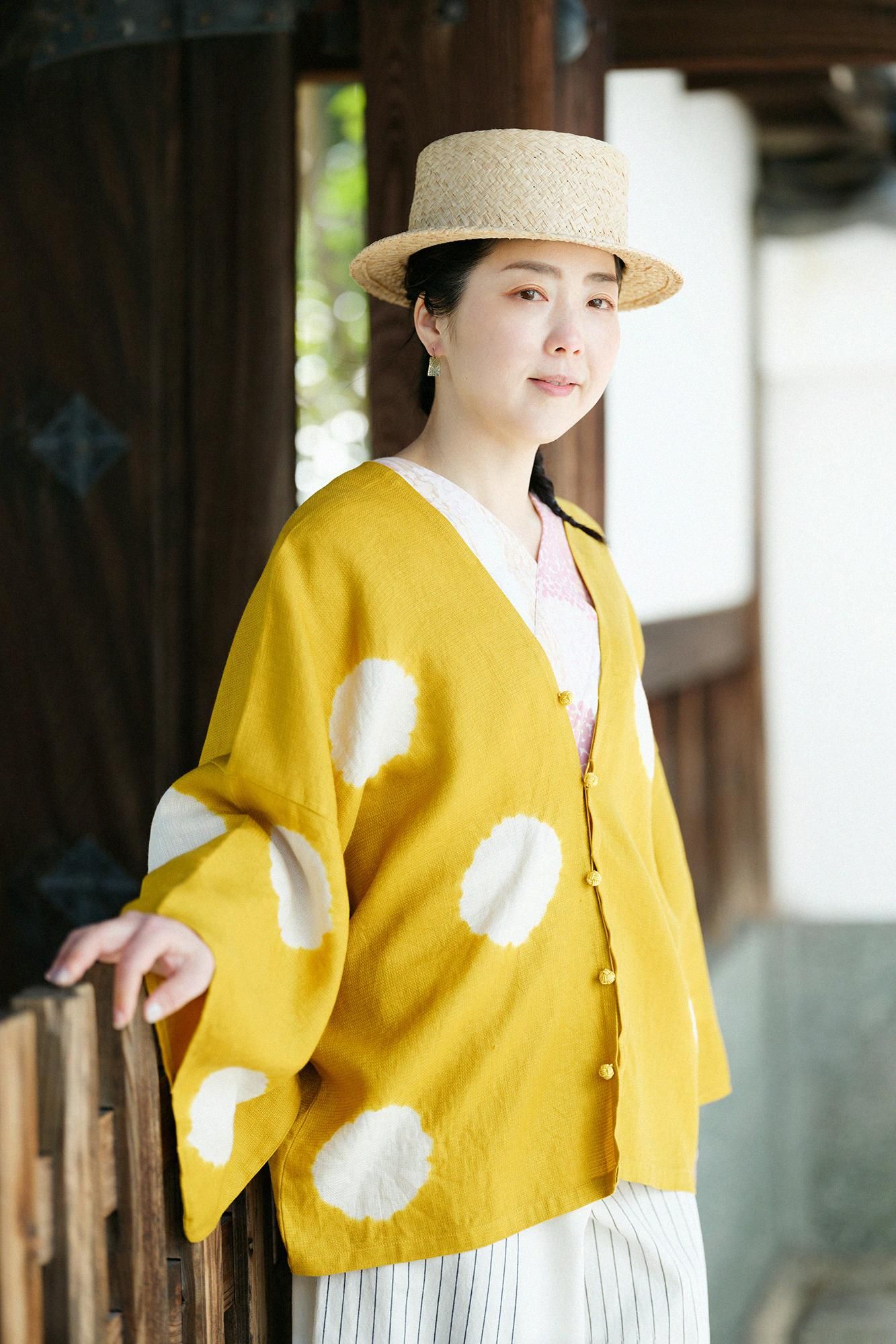 【net limited】Konsei Tie-dye Linen Hatsuki Cardigan/Large Polka Dots Mustard Color(presentsWhite)×Creamy-white(Ne(color)