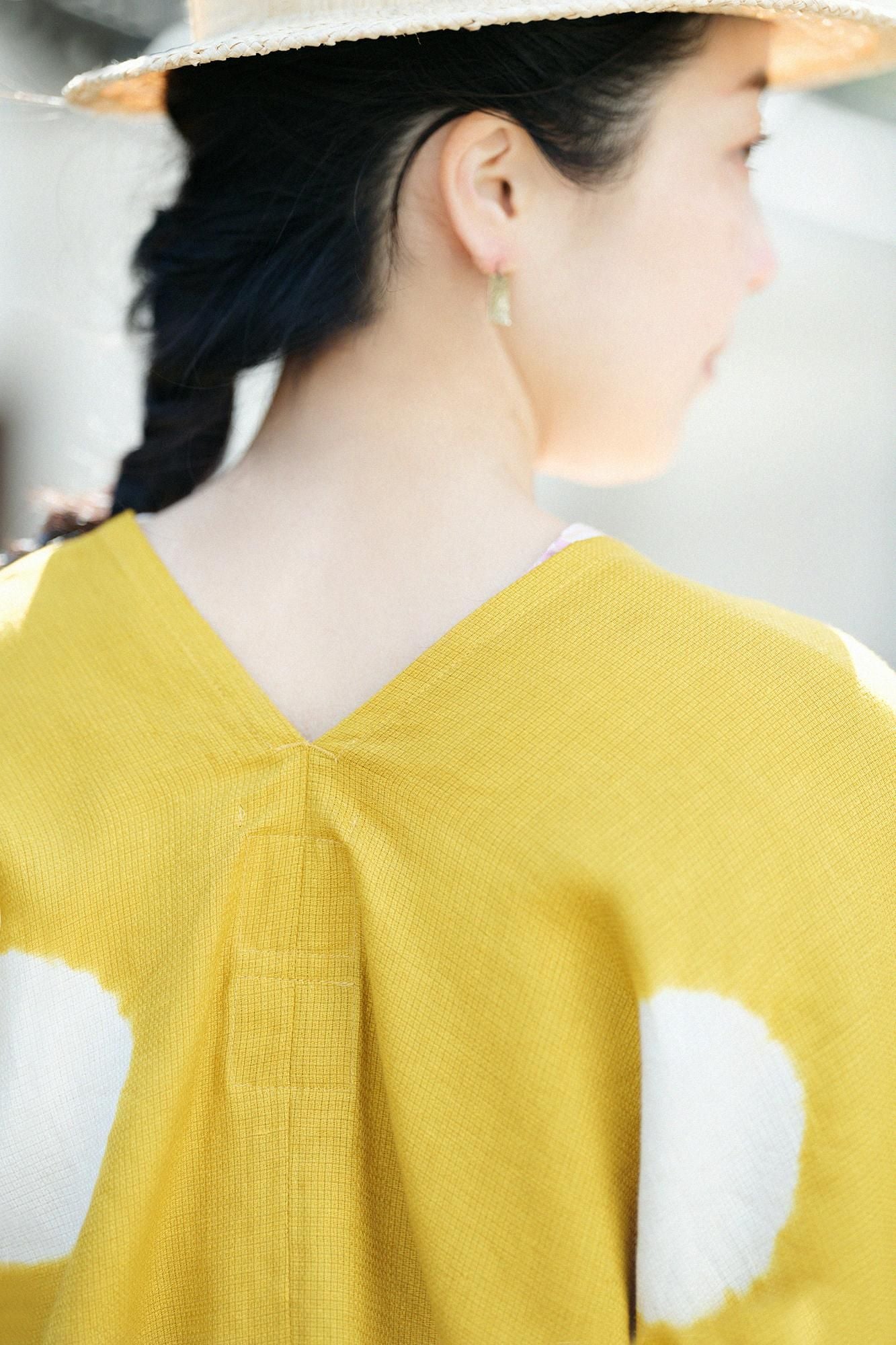 【net limited】Konsei Tie-dye Linen Hatsuki Cardigan/Large Polka Dots Mustard Color(presentsWhite)×Creamy-white(Ne(color)