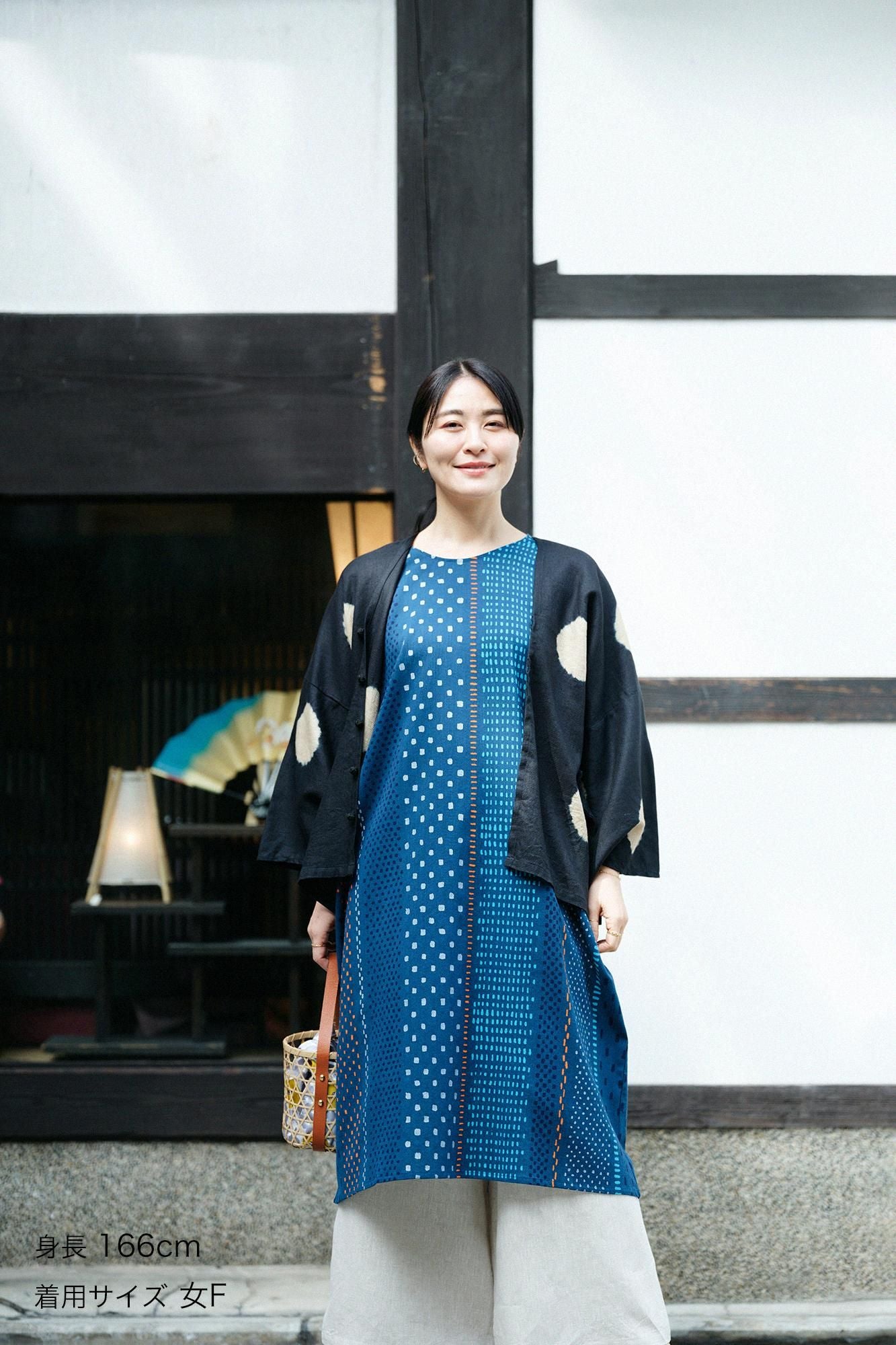 Konsei Tie-dye Linen Hatsuki Cardigan / Large Polka Dots Black × Hazelnut Color