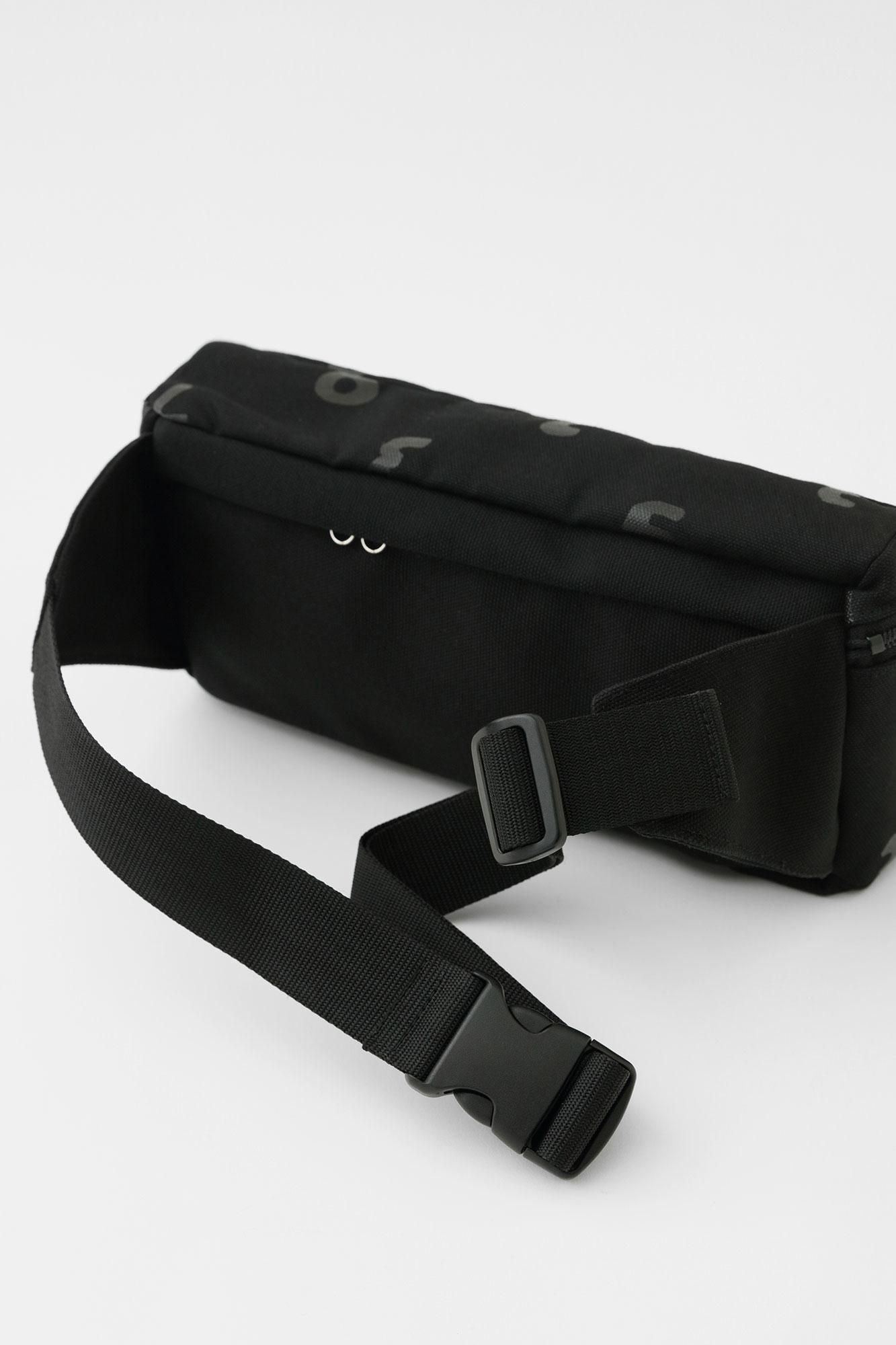 BOX ボディバッグ 2.6/SO-SU-U 濡羽色(ぬればいろ)×濡羽色(ぬればいろ)