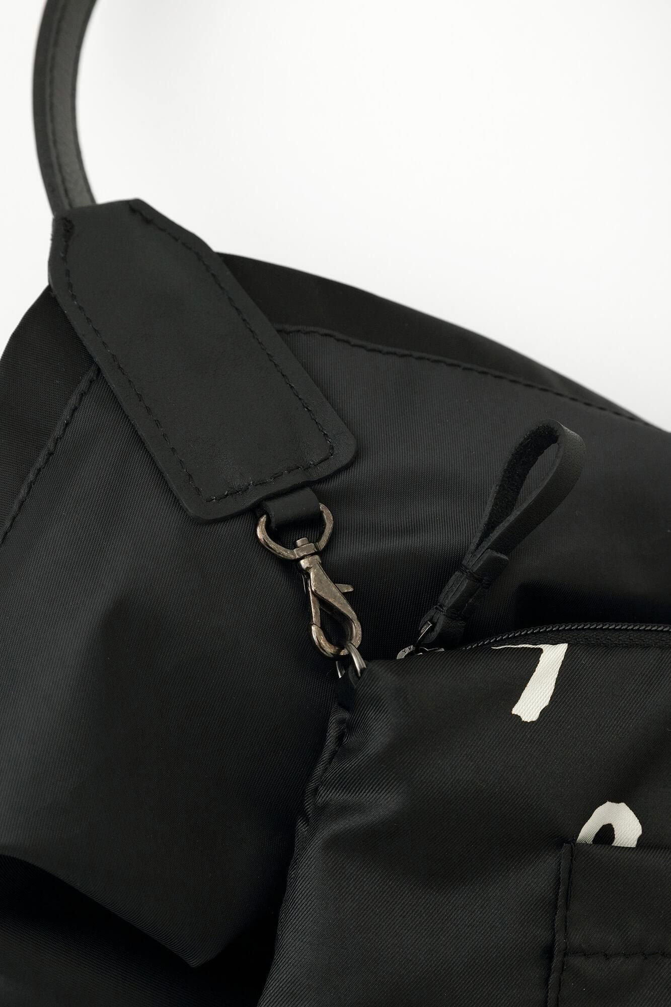 Sou ・ Sou × Y'saccs épaule douce ligne / nuryuu (nuarairo) x so-su-u2