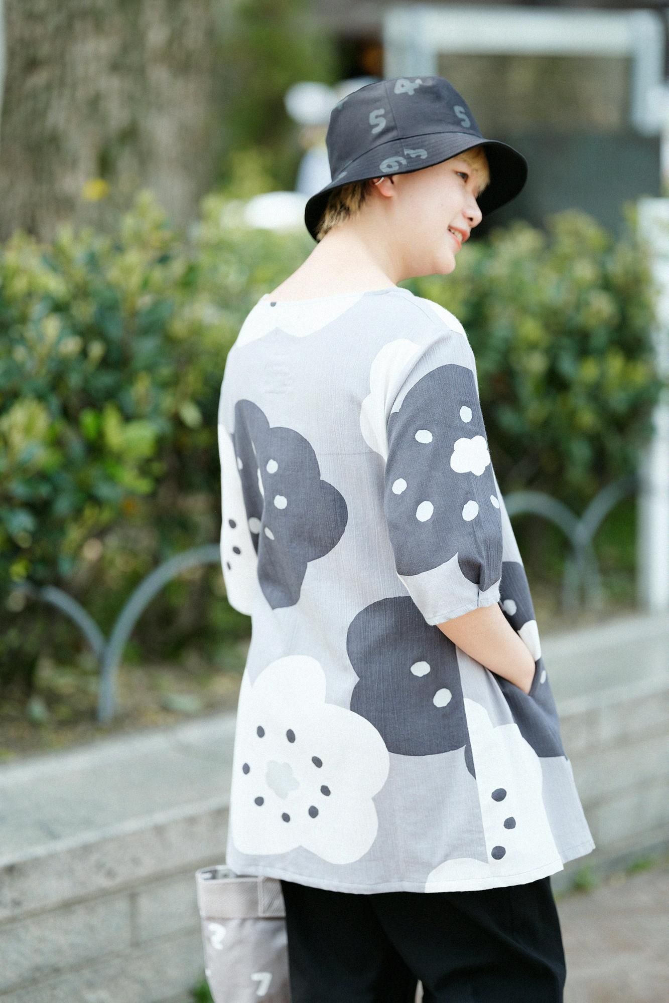 Chizimi Cotton 20/20 Elbow Length Sleeve Tunic / Smile