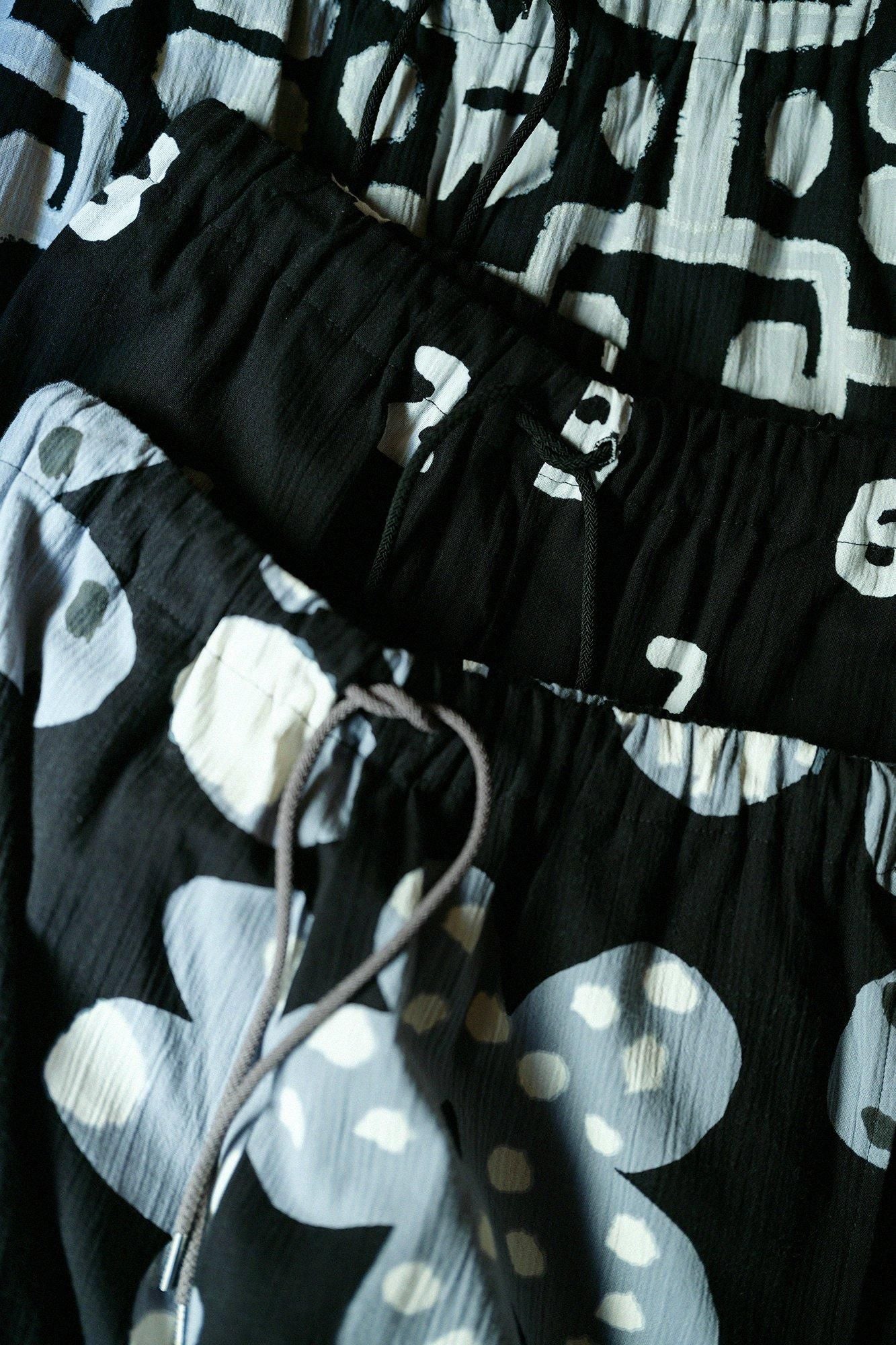 Chizimi Cotton 20/20 Easy Tapered Pants/Primitive Sculpture