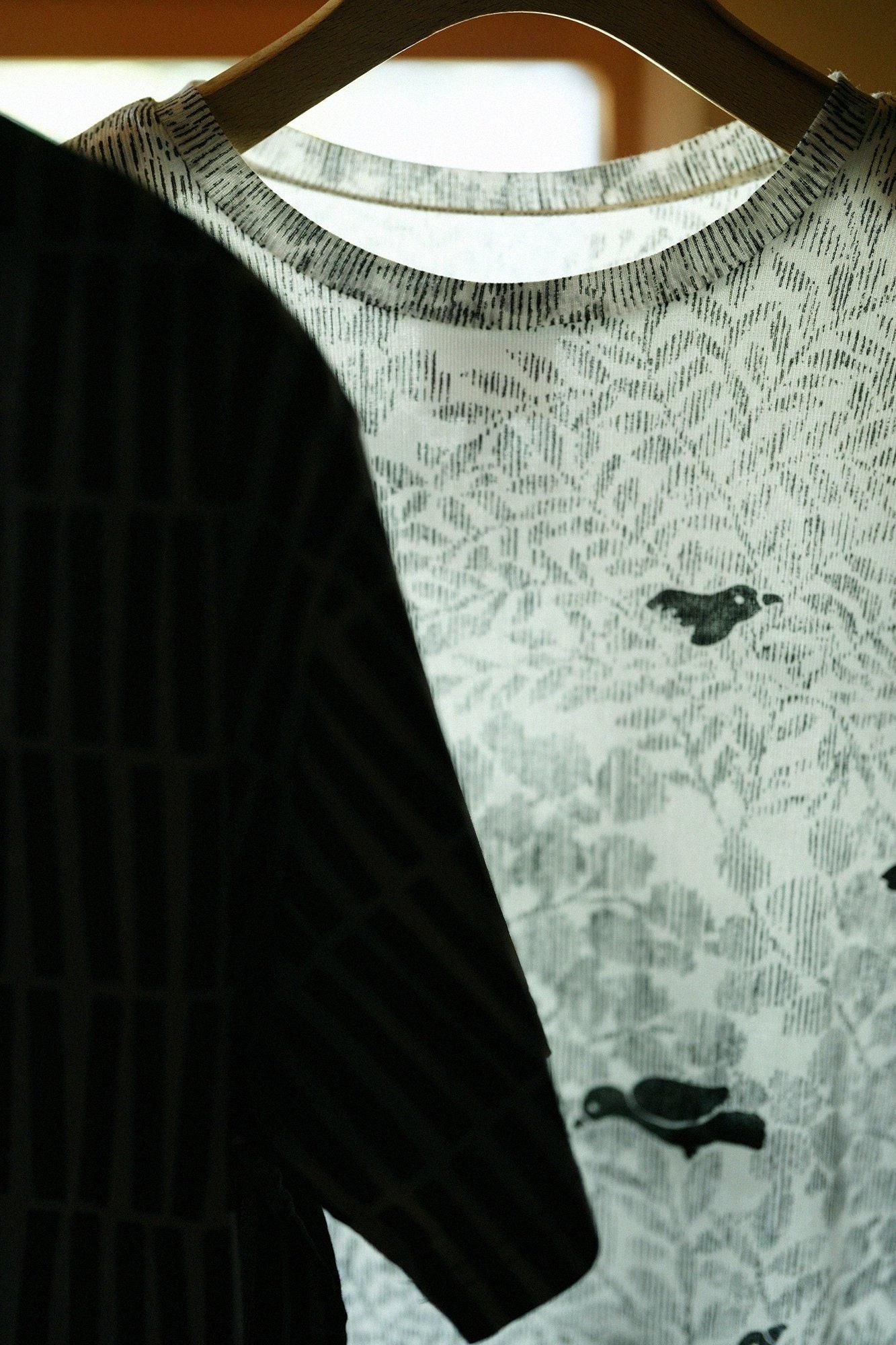 Chizimi Cotton 40/40 Short Sleeve T-shirt / Twittering