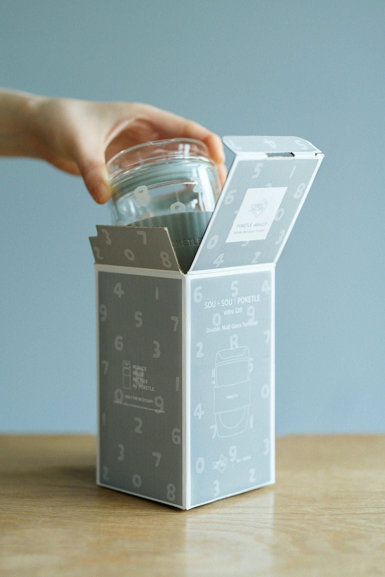 Sou ・ sou × poketle vidro 220 / so-su-u