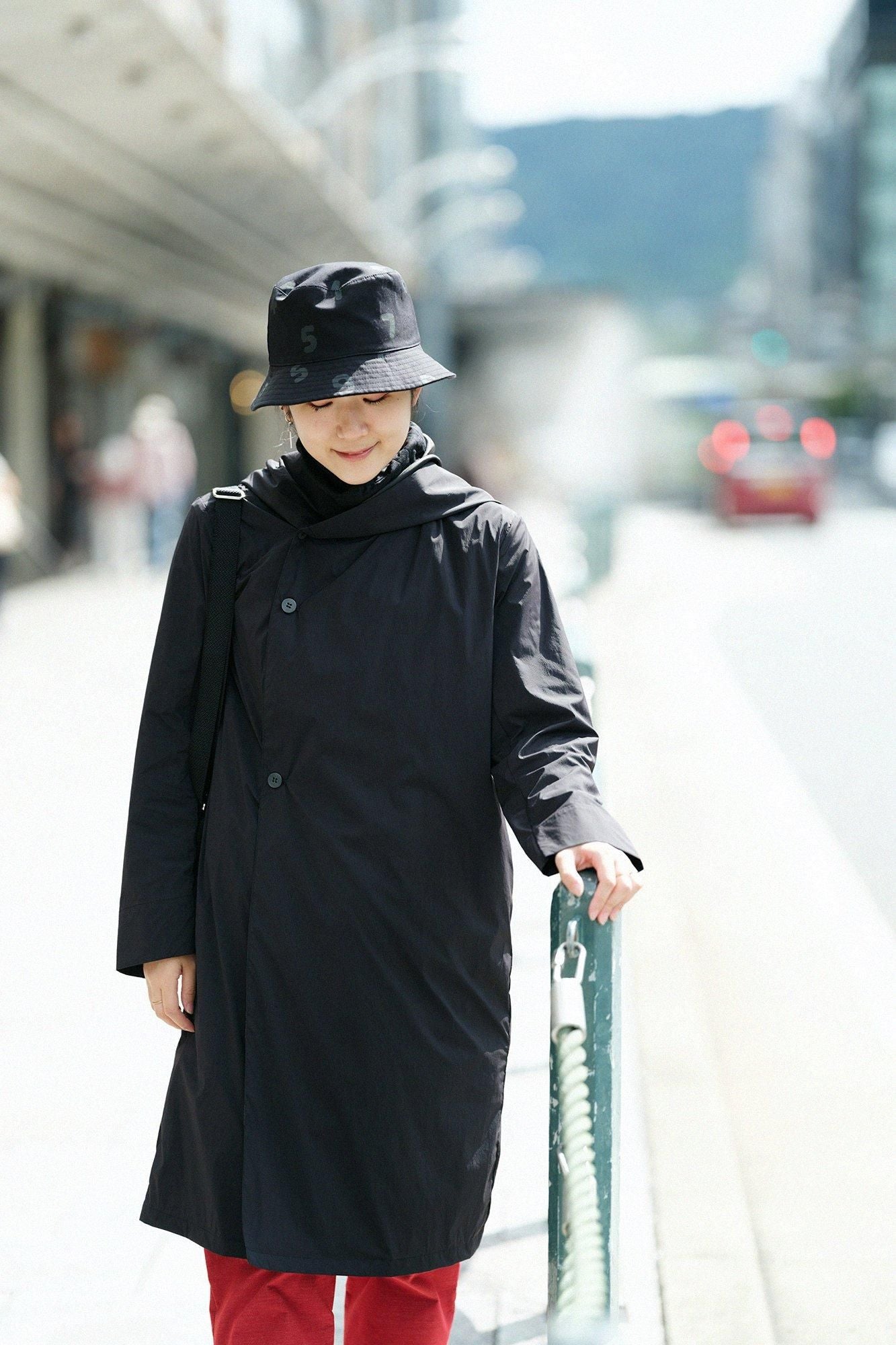 Cordura(R)彈性連帽風衣/黑色× SO-SU-U十數