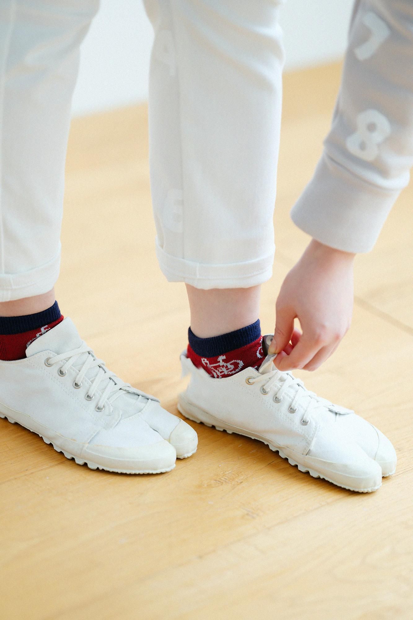 毛巾質地網布分趾襪(腳踝長度)/單車圖案 寶藍色