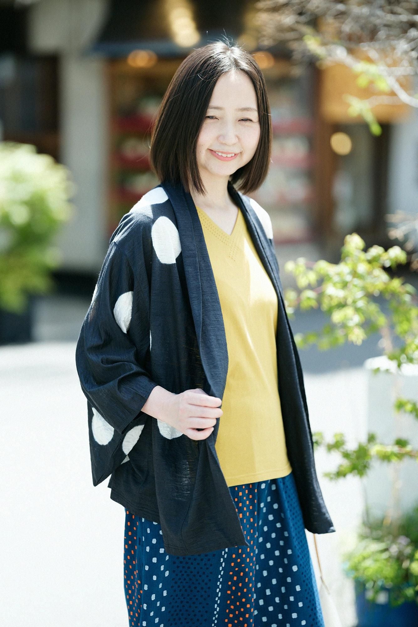 Tabata Tie-dye Linen Kimono Sleeve Cardigan / Large Polka Dots Ink Black × White