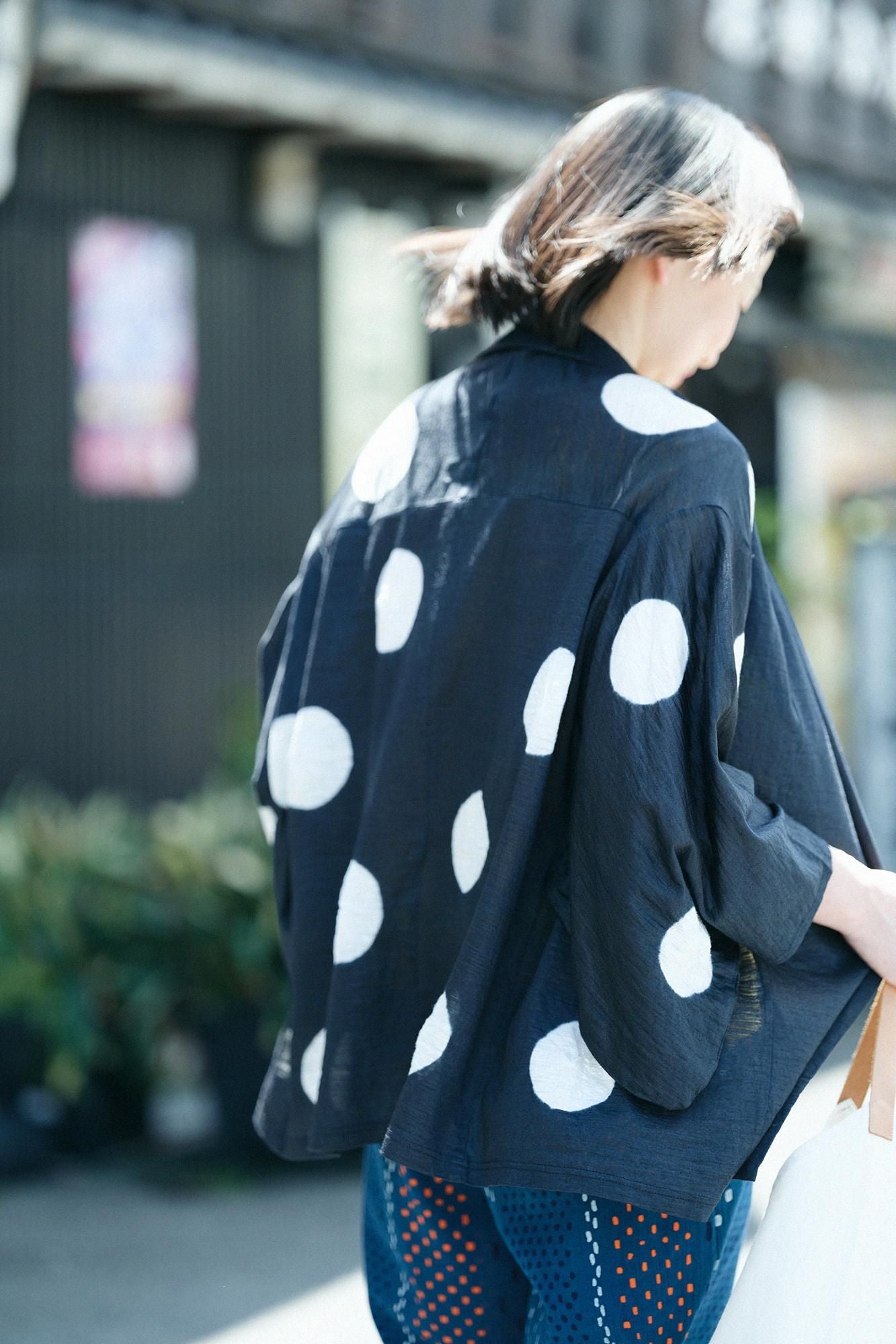 Tabata Tie-dye Linen Kimono Sleeve Cardigan / Large Polka Dots Ink Black × White