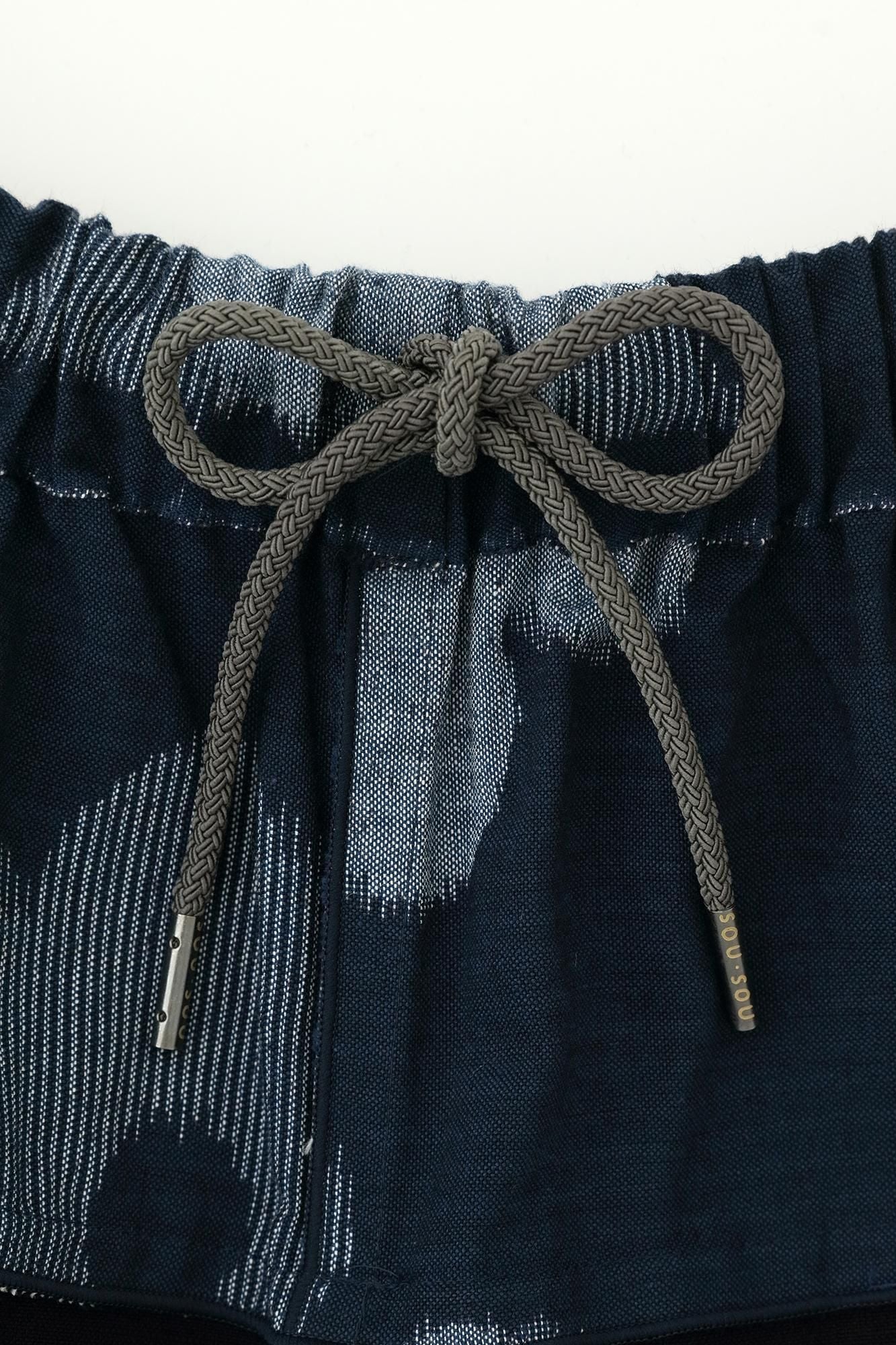 Kurume Kasuri Obi Style Pant / Layered-flowers Ink Blue × Black