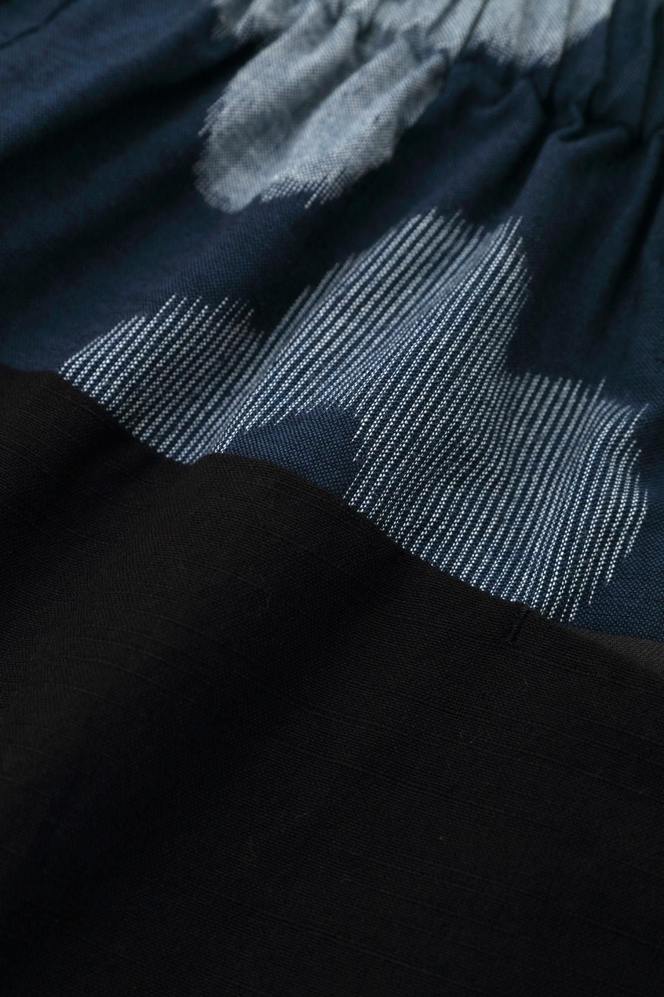 Kurume Kasuri Obi Style Pant / Layered-flowers Ink Blue × Black