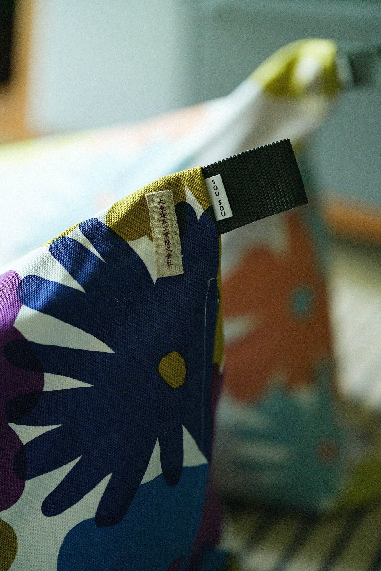 クッション座椅子/おおらかとりどり 中 白南風(しらはえ)【※お届けに約3週間】