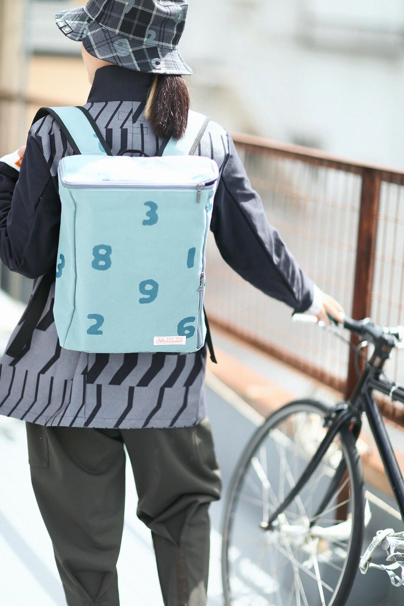 BOXバックパック 小/SO-SU-U 深川鼠(ふかがわねず)×青緑(あおみどり)