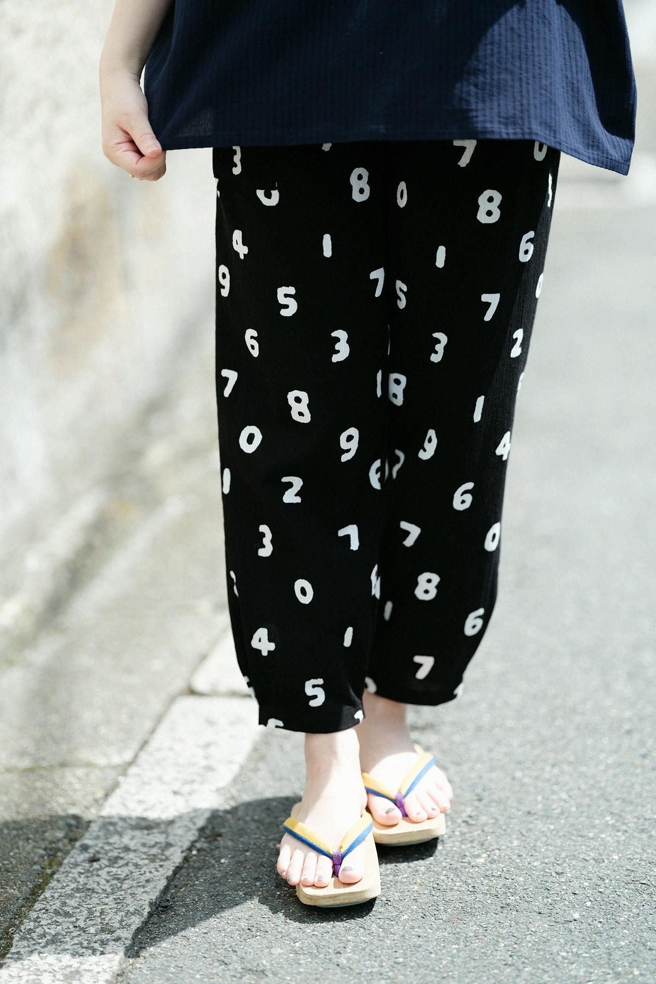 Chizimi Cotton 20/20 Monpe Workers Pants / SO-SU-U Black