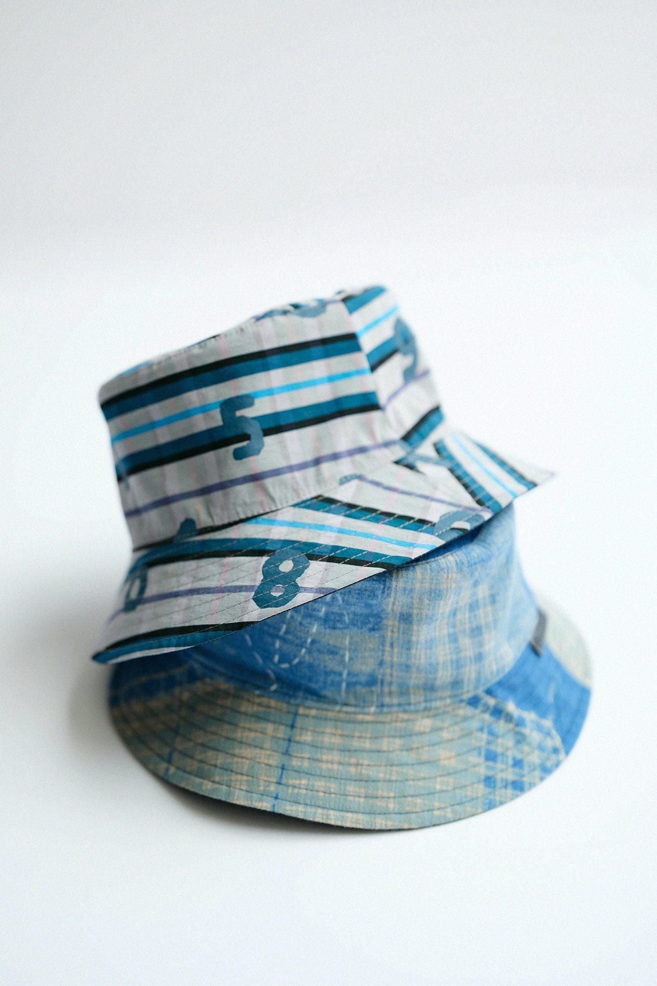 Viscose Nylon Reversible hat / SO-SU-U