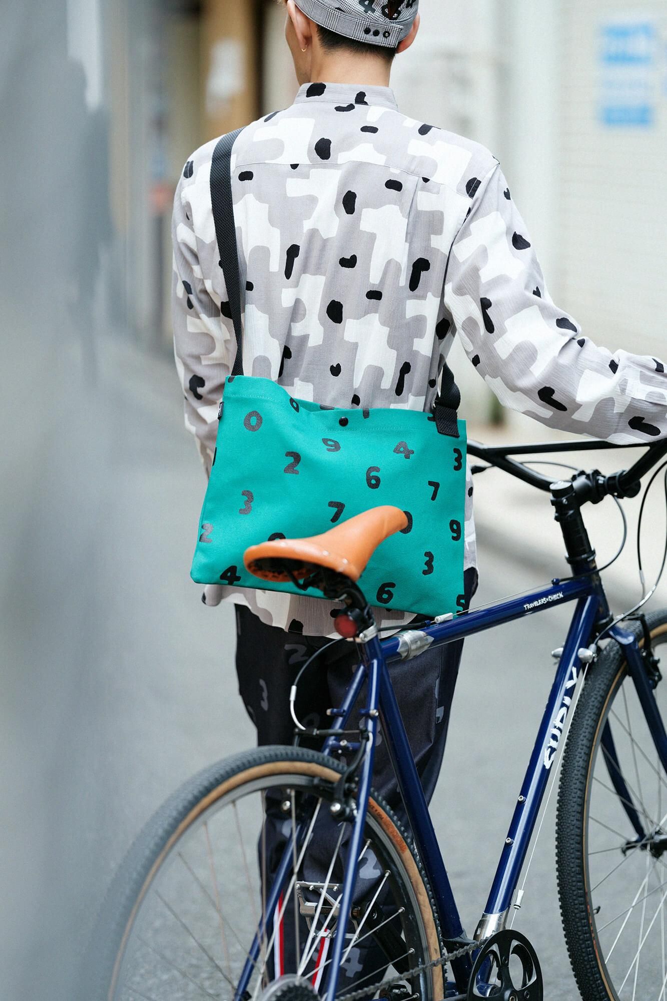 帆布 サコッシュ/SO-SU-U 常磐緑(ときわみどり)×濡羽色(ぬればいろ)