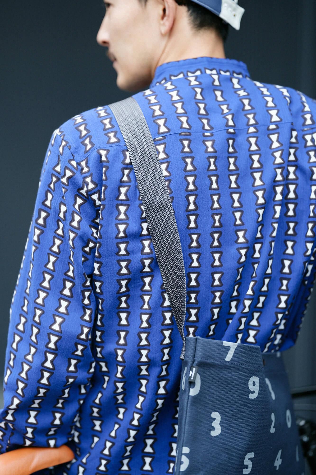 帆布 サコッシュ/SO-SU-U 濃紺(のうこん)×銀鼠(ぎんねず)