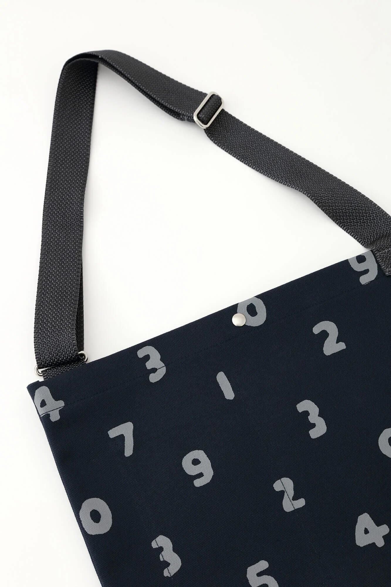 帆布 サコッシュ/SO-SU-U 濃紺(のうこん)×銀鼠(ぎんねず)